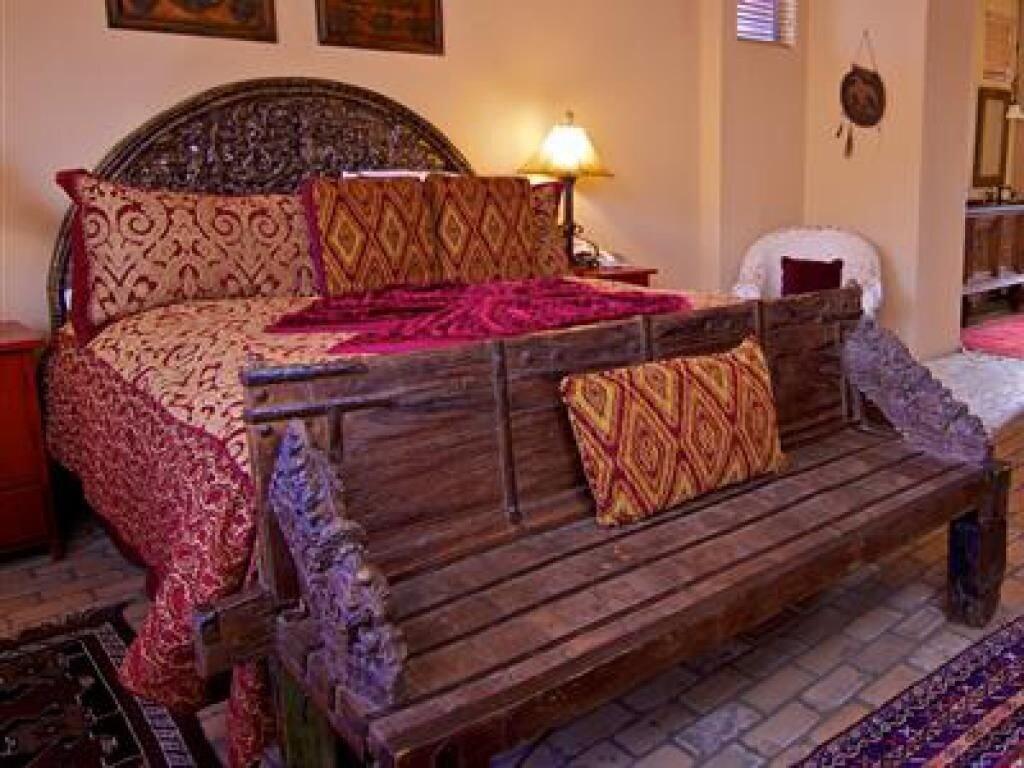 Adobe Grand Villas by null