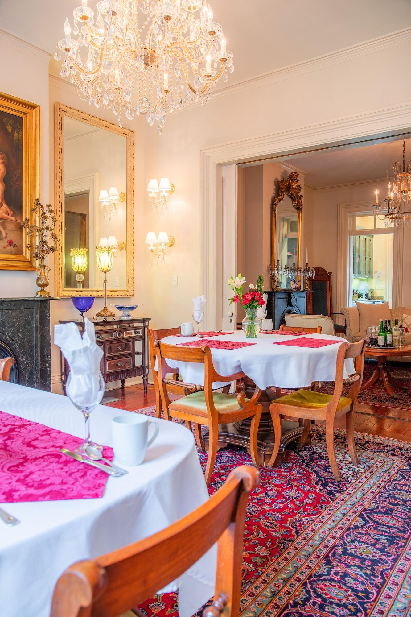 Justine Inn Savannah