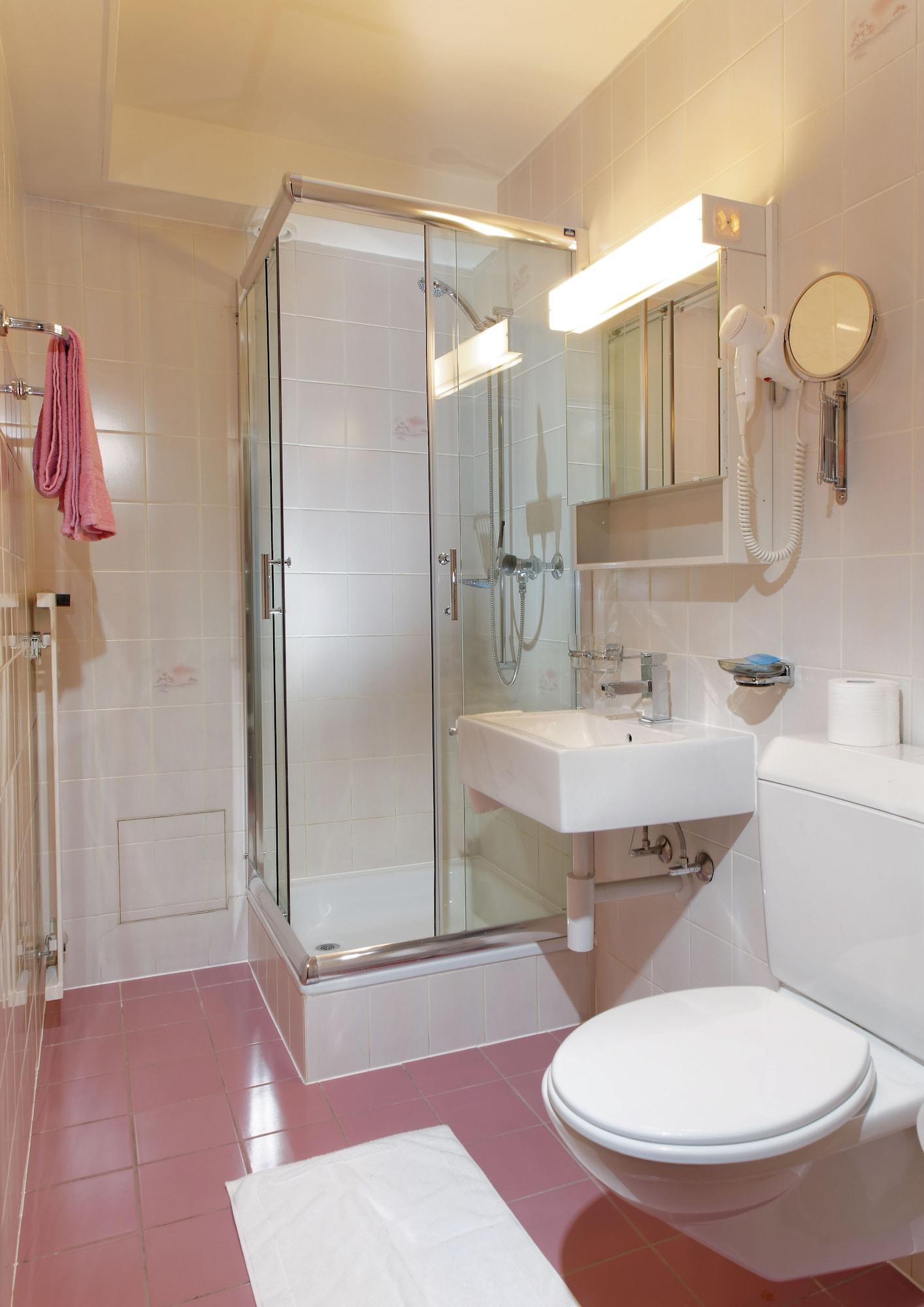 La Suite – Hôtel Café & Restaurant by null