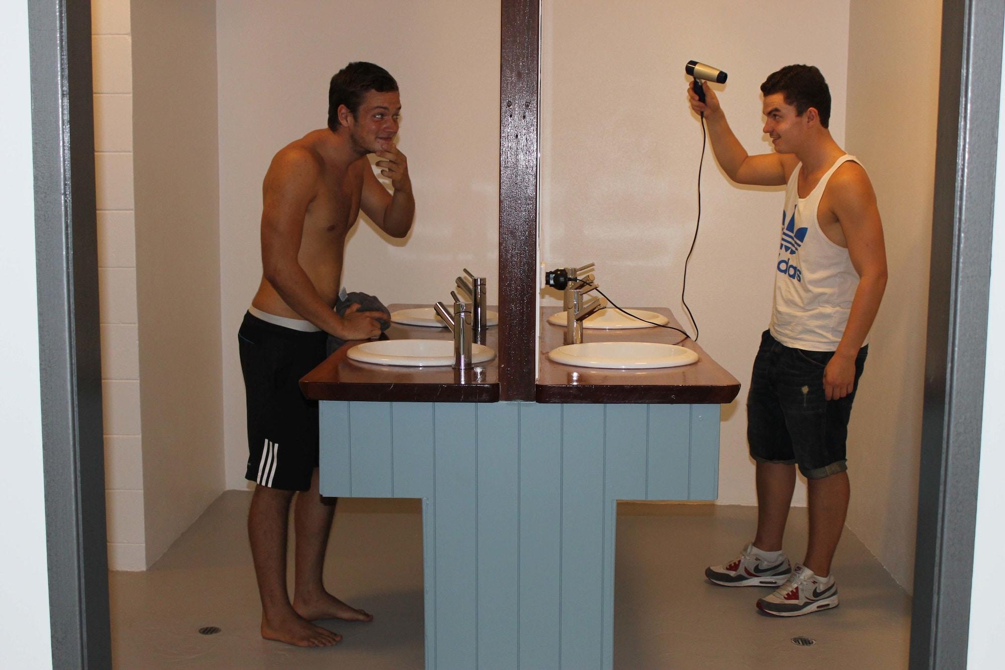 Port Douglas Backpackers by null