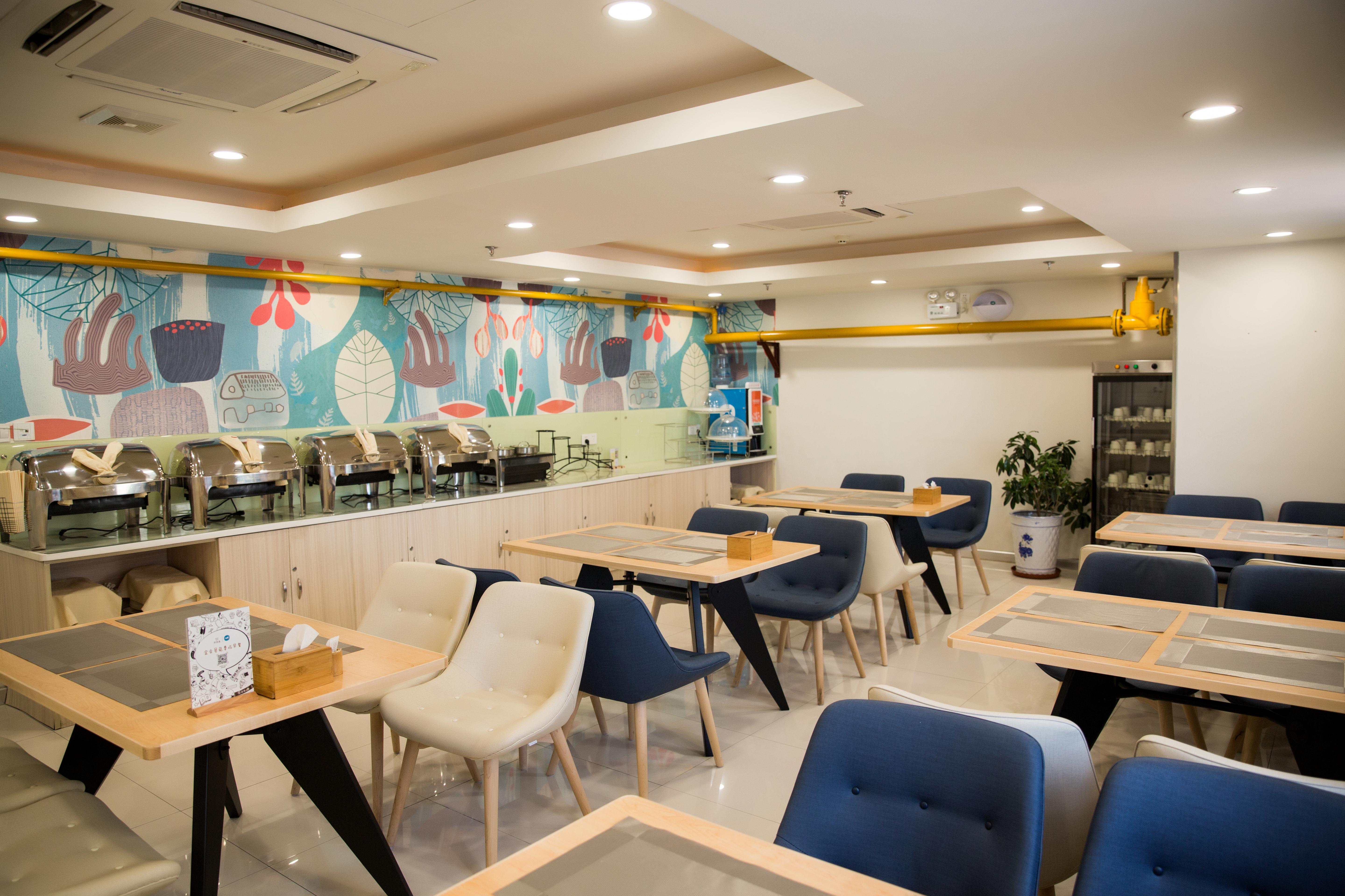 Hanting Hotel (Hohhot Wenhuagong Street)