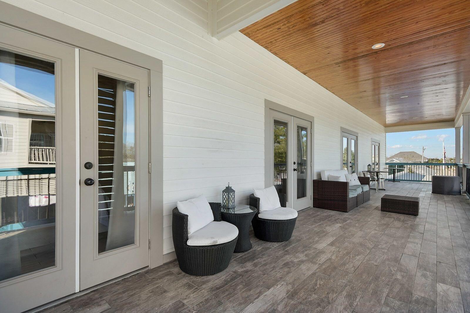 Hotel Whiskey in Pass Christian by null