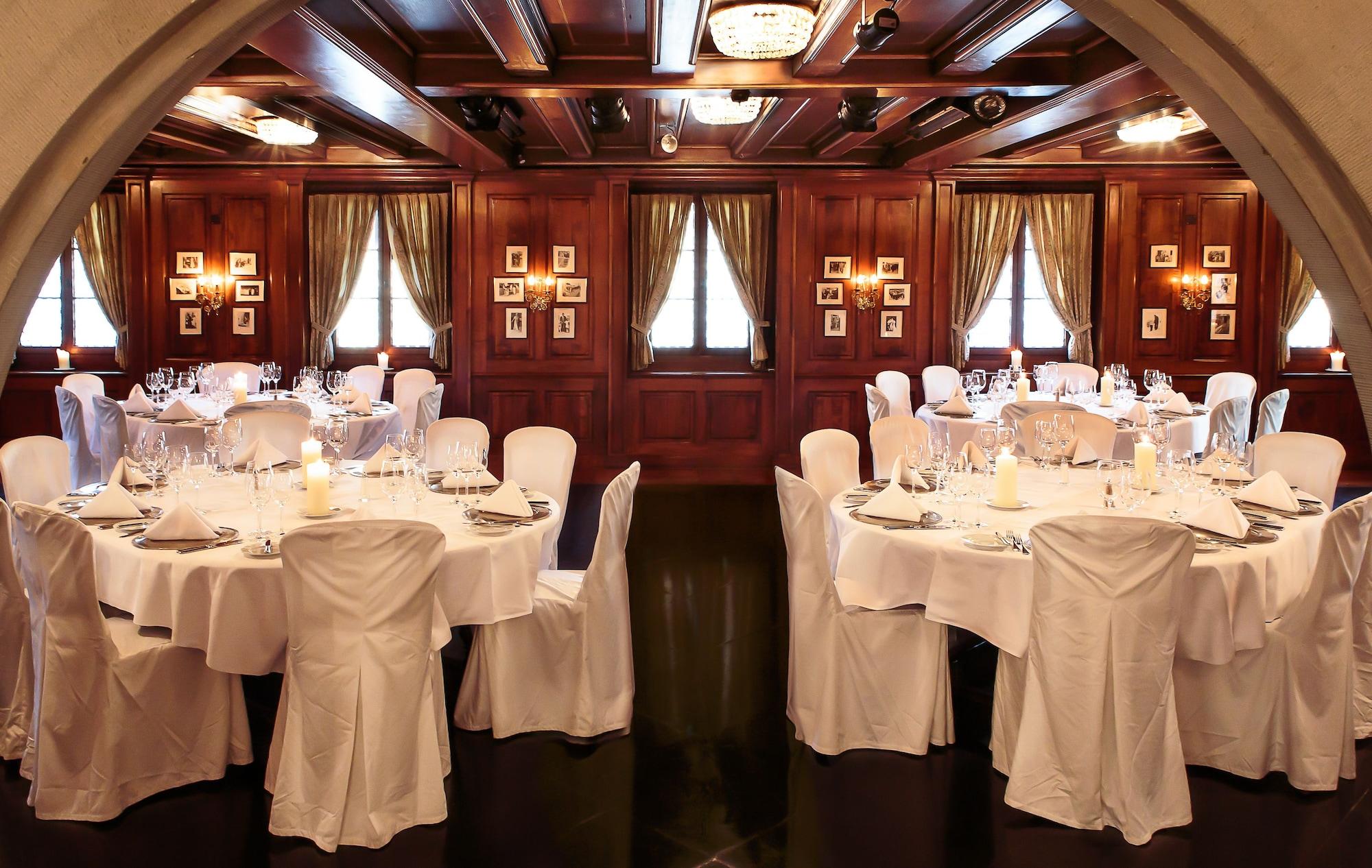 Schloss-Hotel – Swiss-Chalet Merlischachen