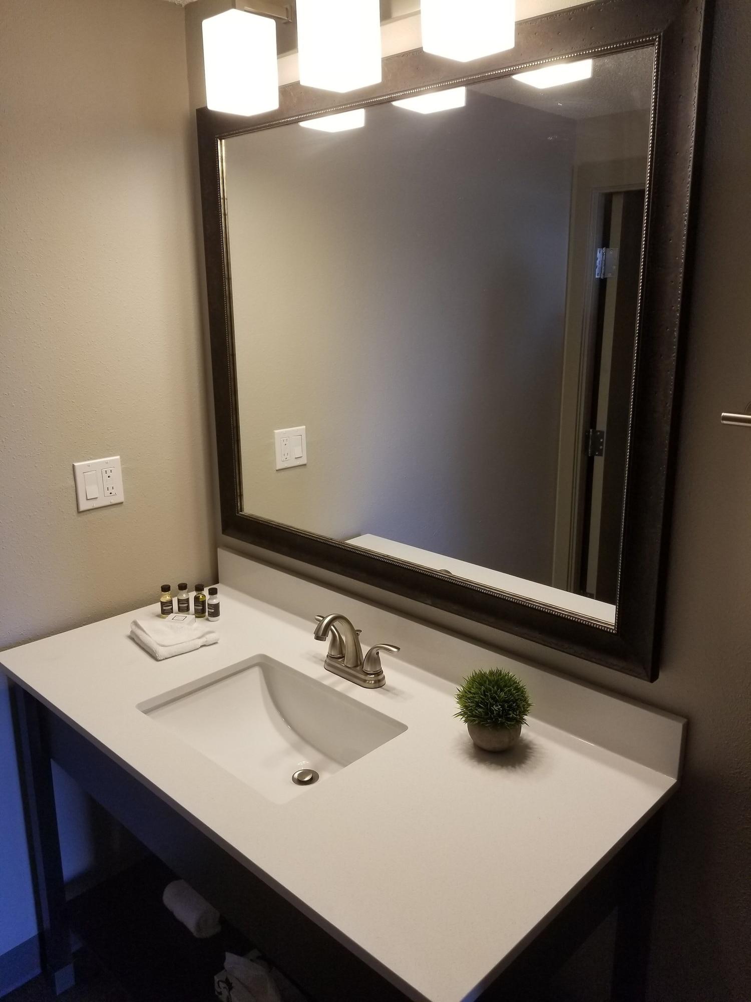 The Hotel Y