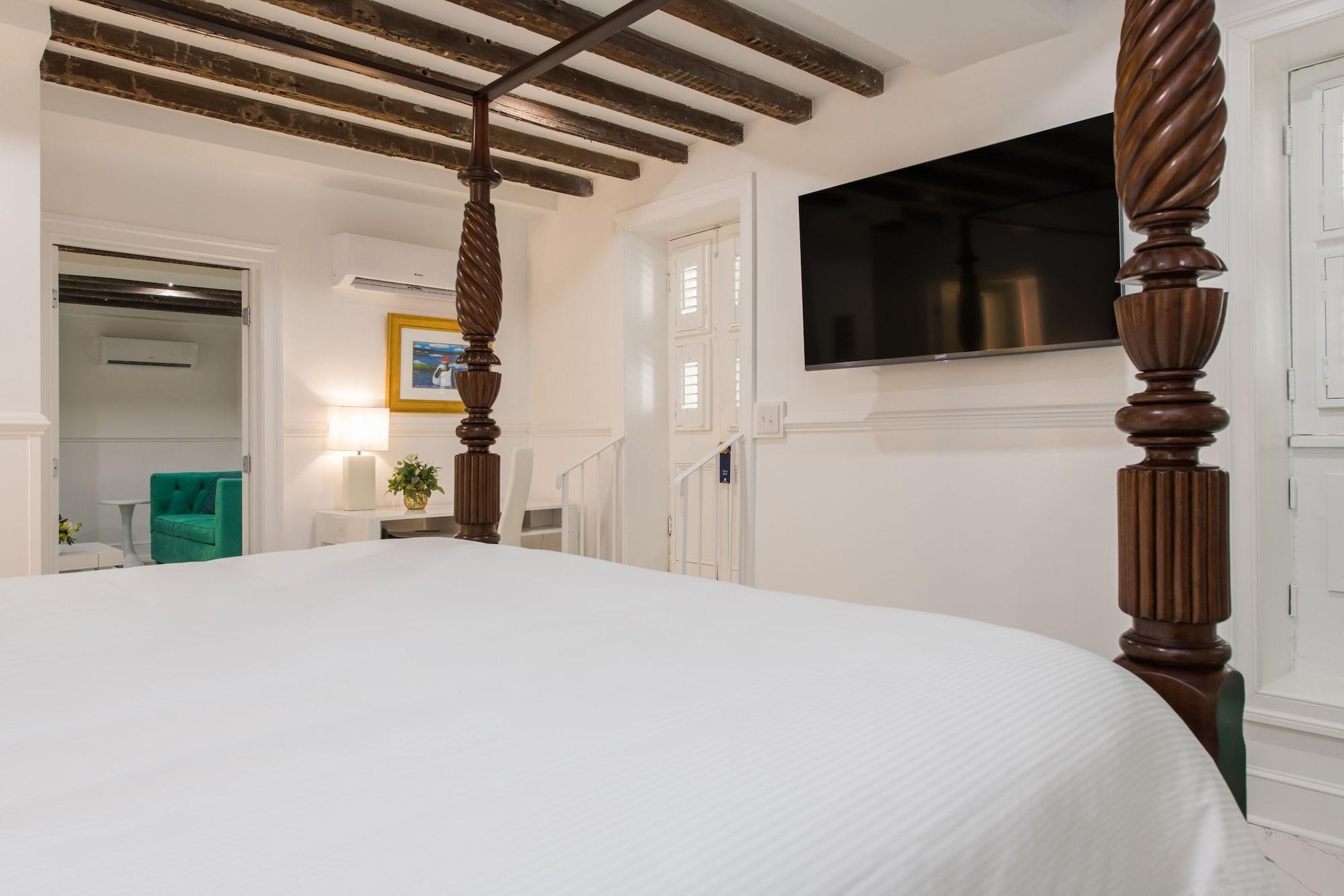 20 South Battery by null