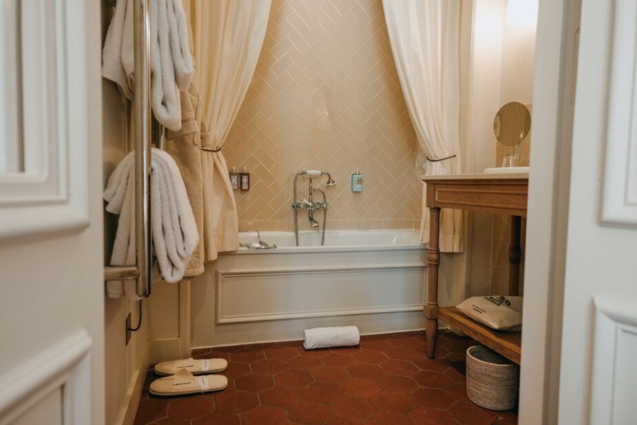 Château de Fonscolombe by null