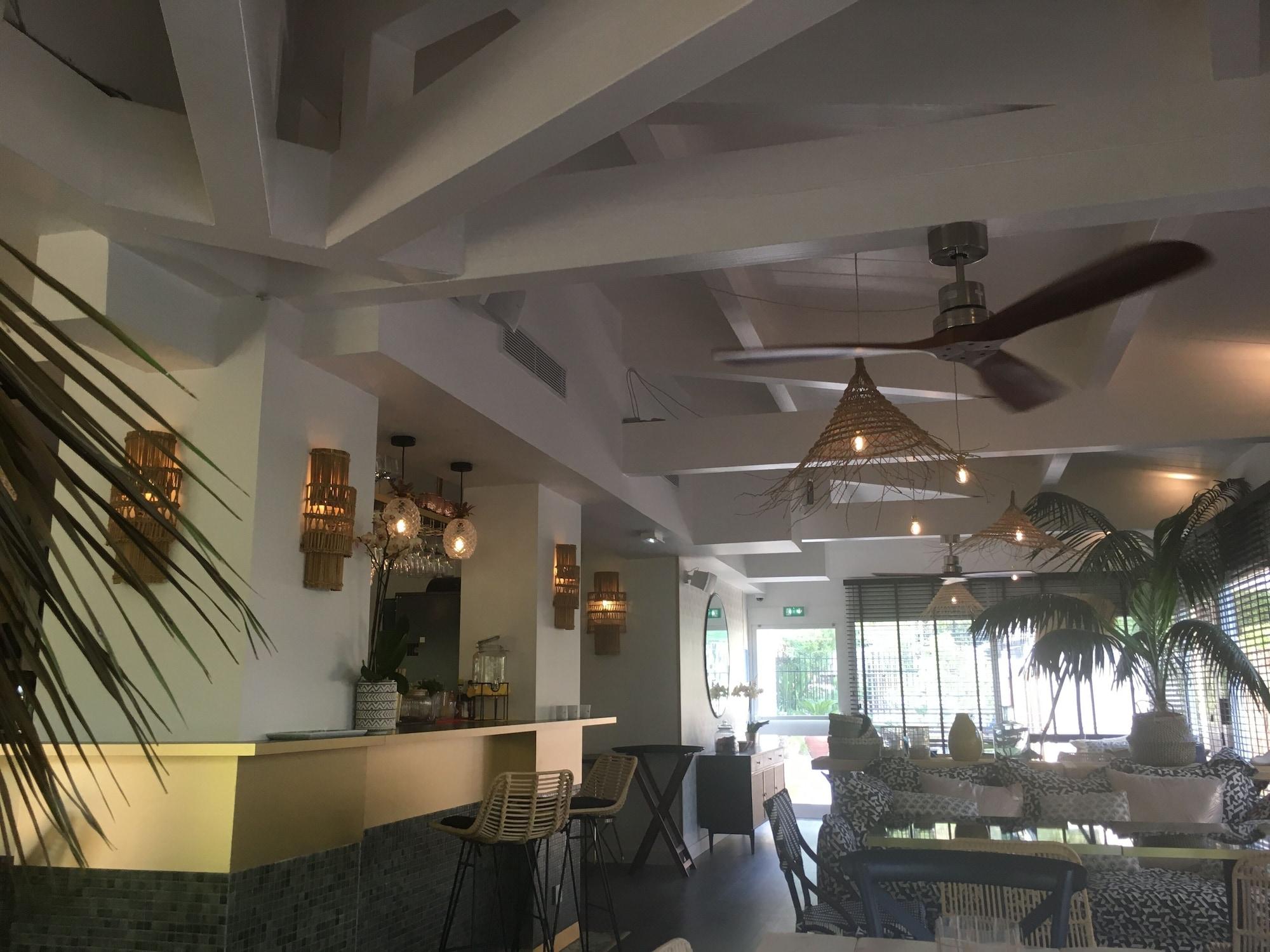Hotel La Piscine