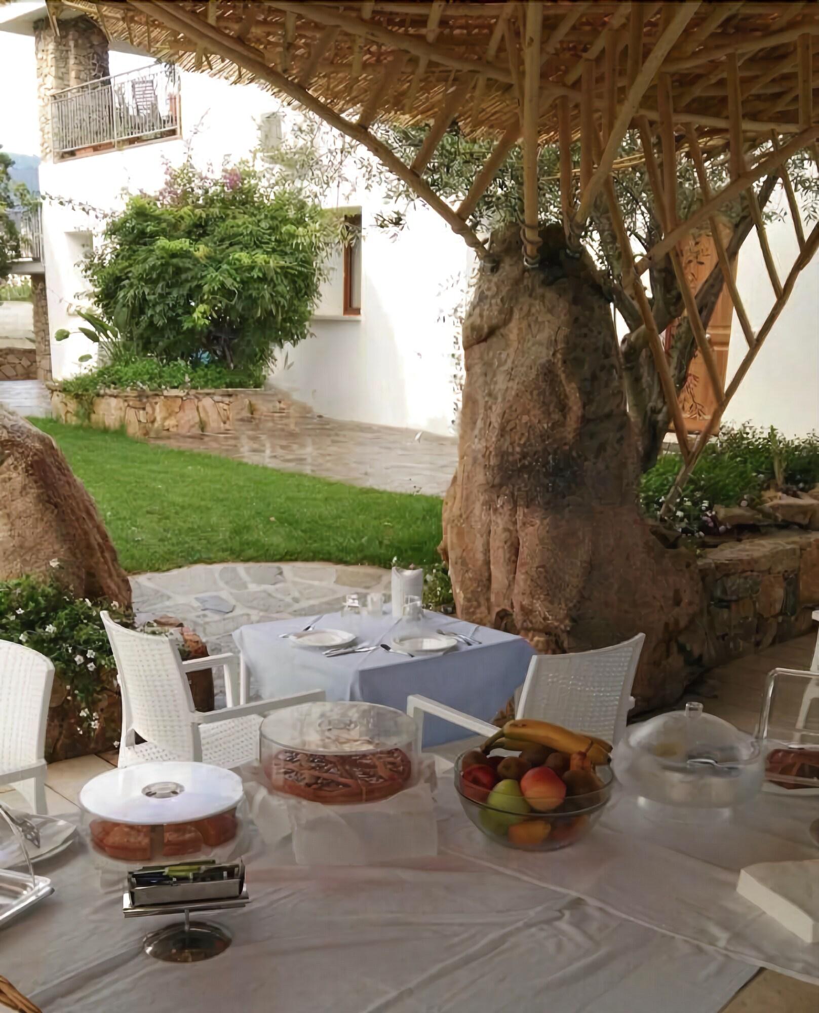 Hypnos Boutique Hotel