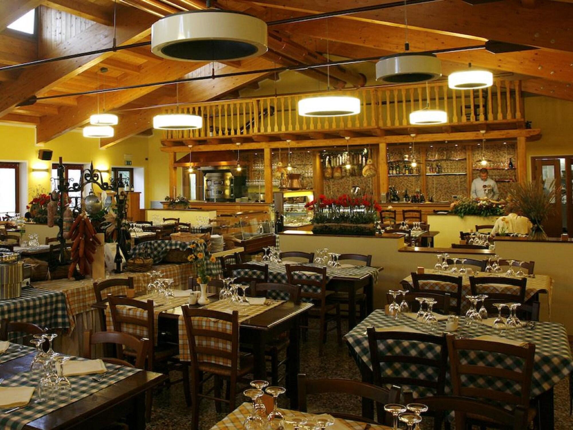Gelindo Dei Magredi Country Resort