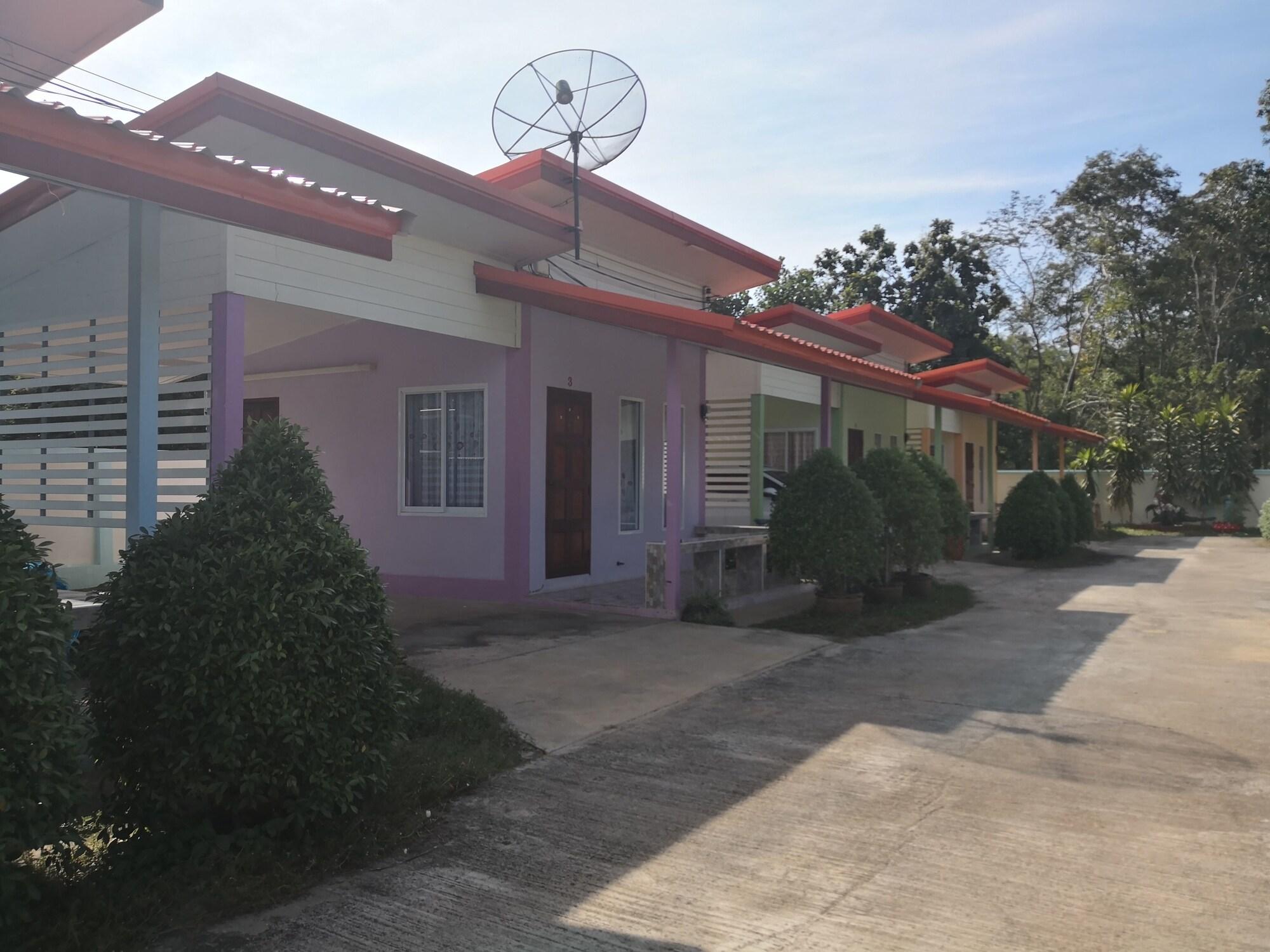 Thanawan Resort
