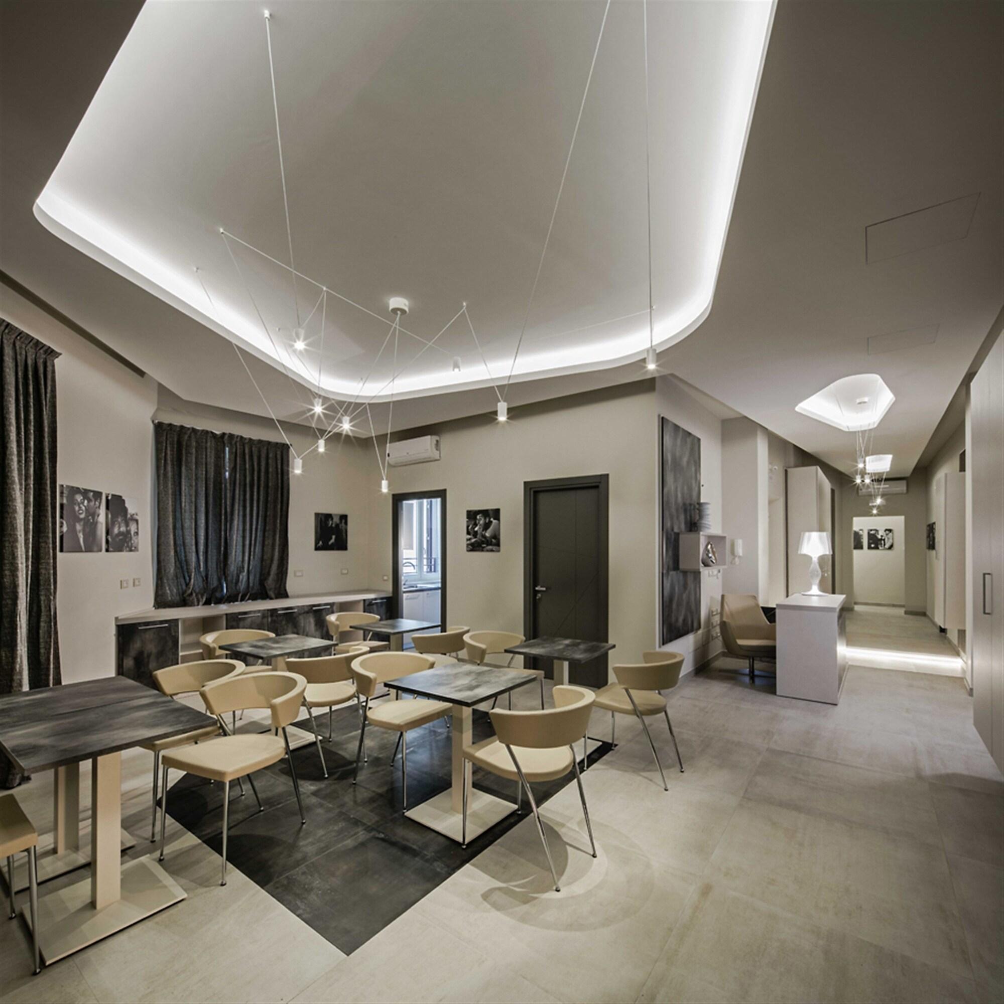 Via Veneto Luxury Suites