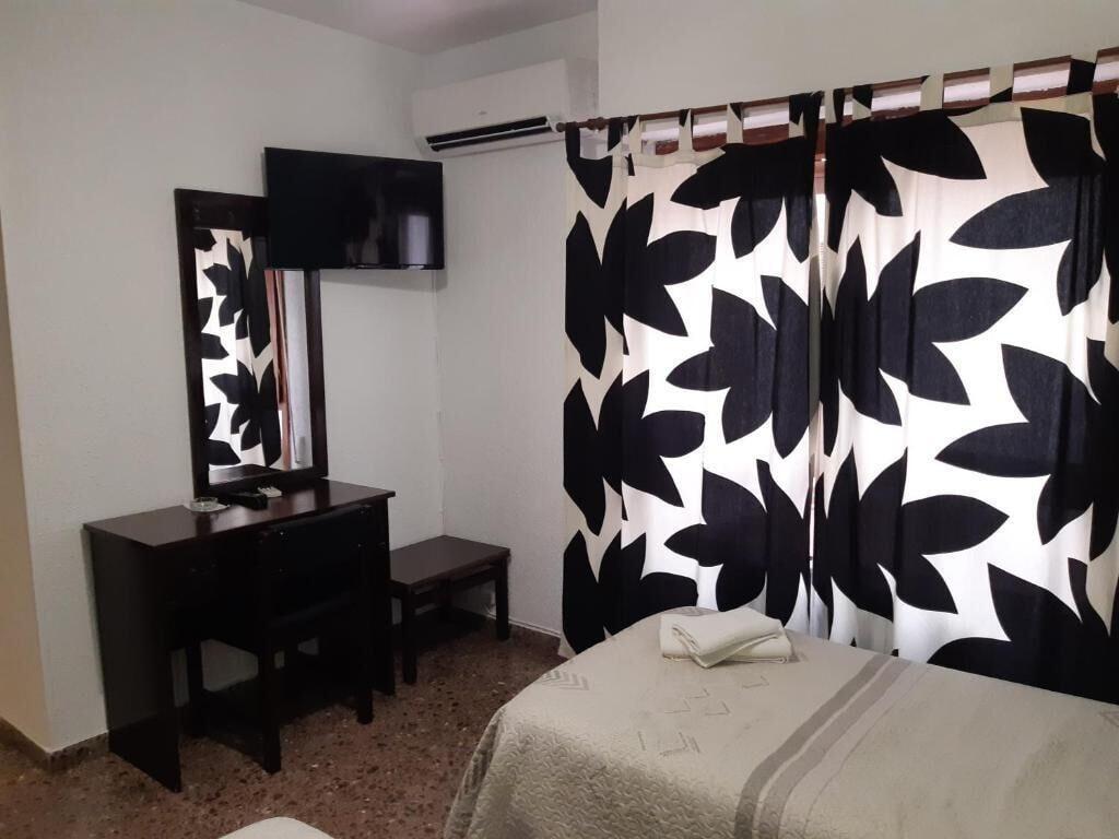Hotel Azahar
