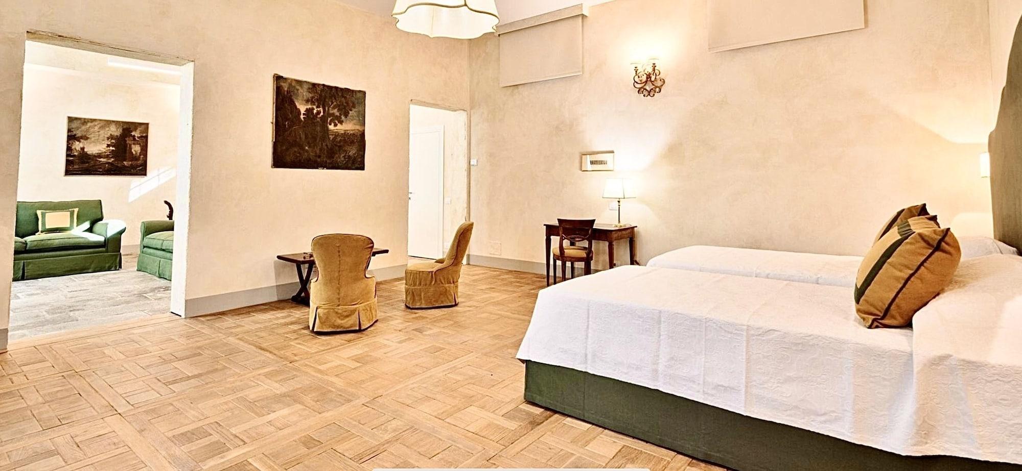 Palazzo Mantua Benavides Suites And Apartments