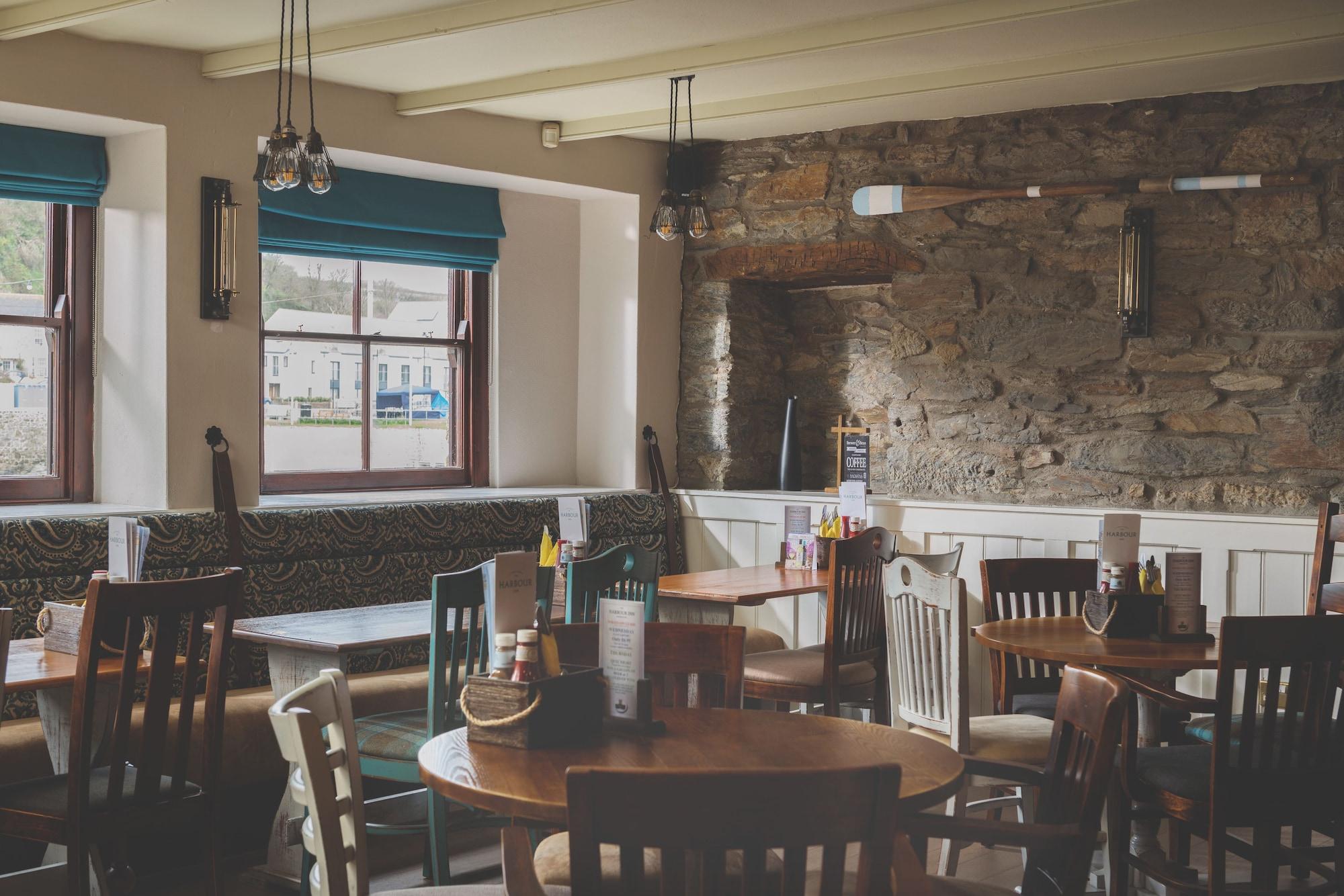 Harbour Inn