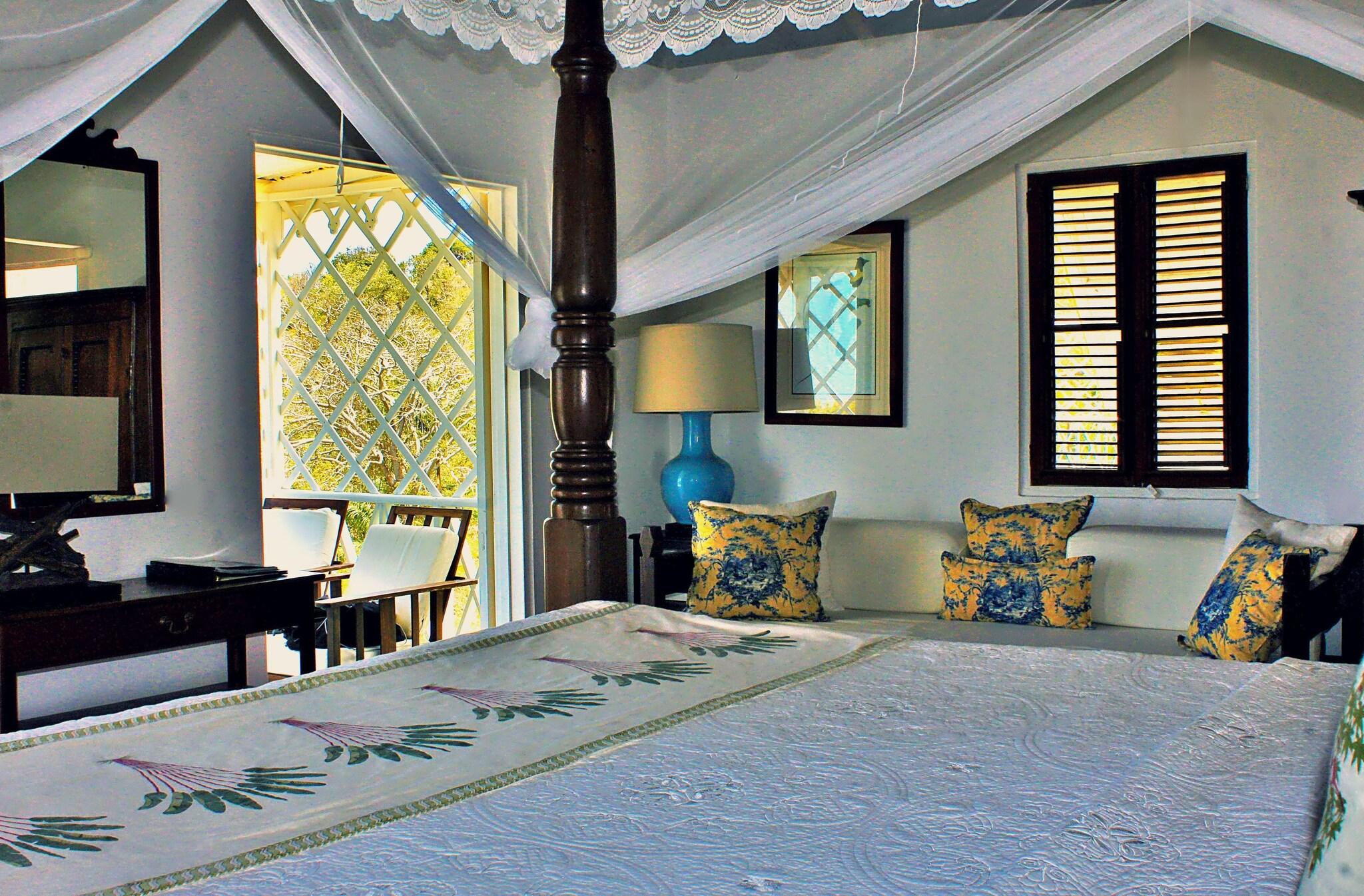 Hermitage Nevis by null