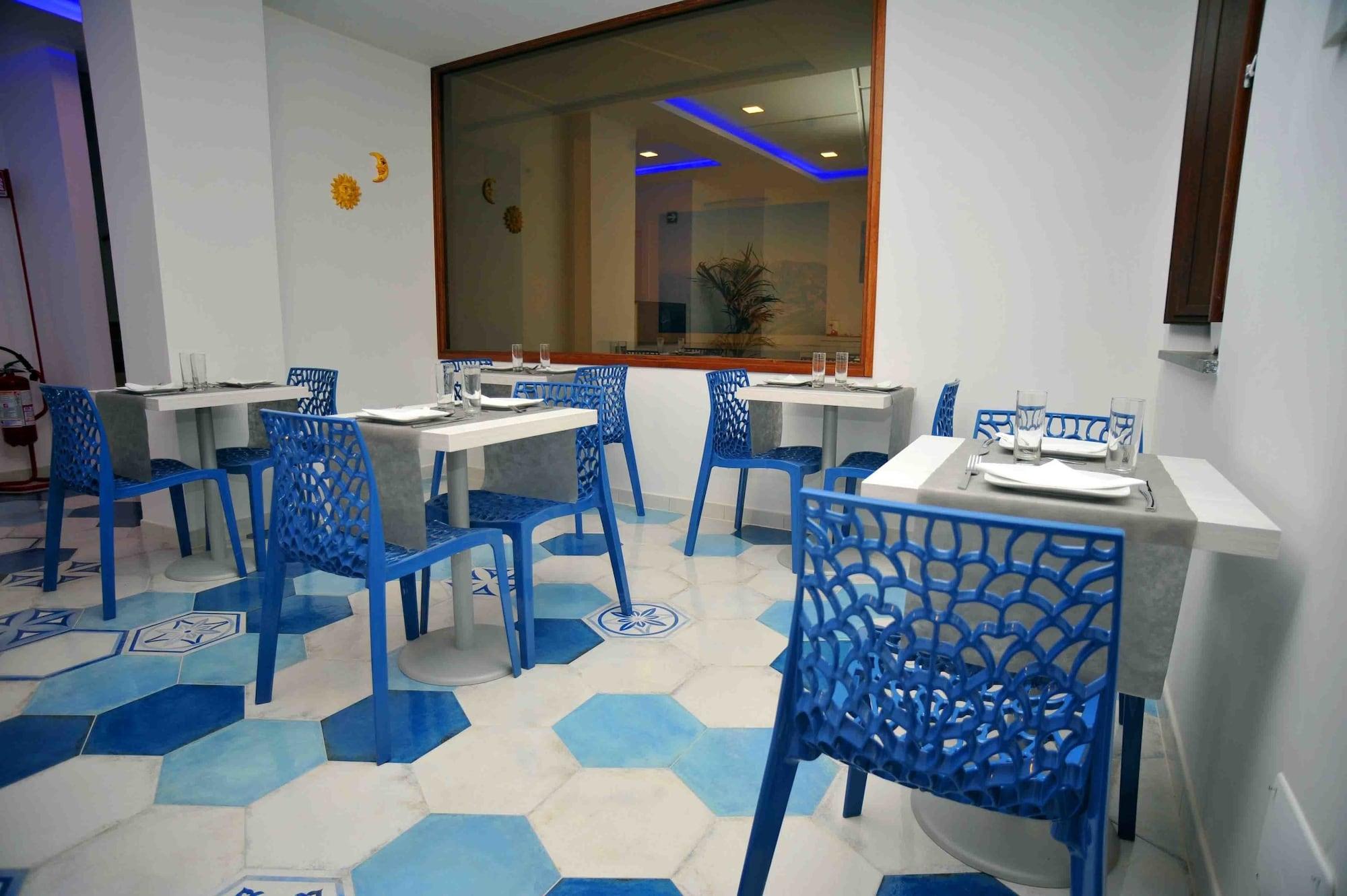 Costa Blu