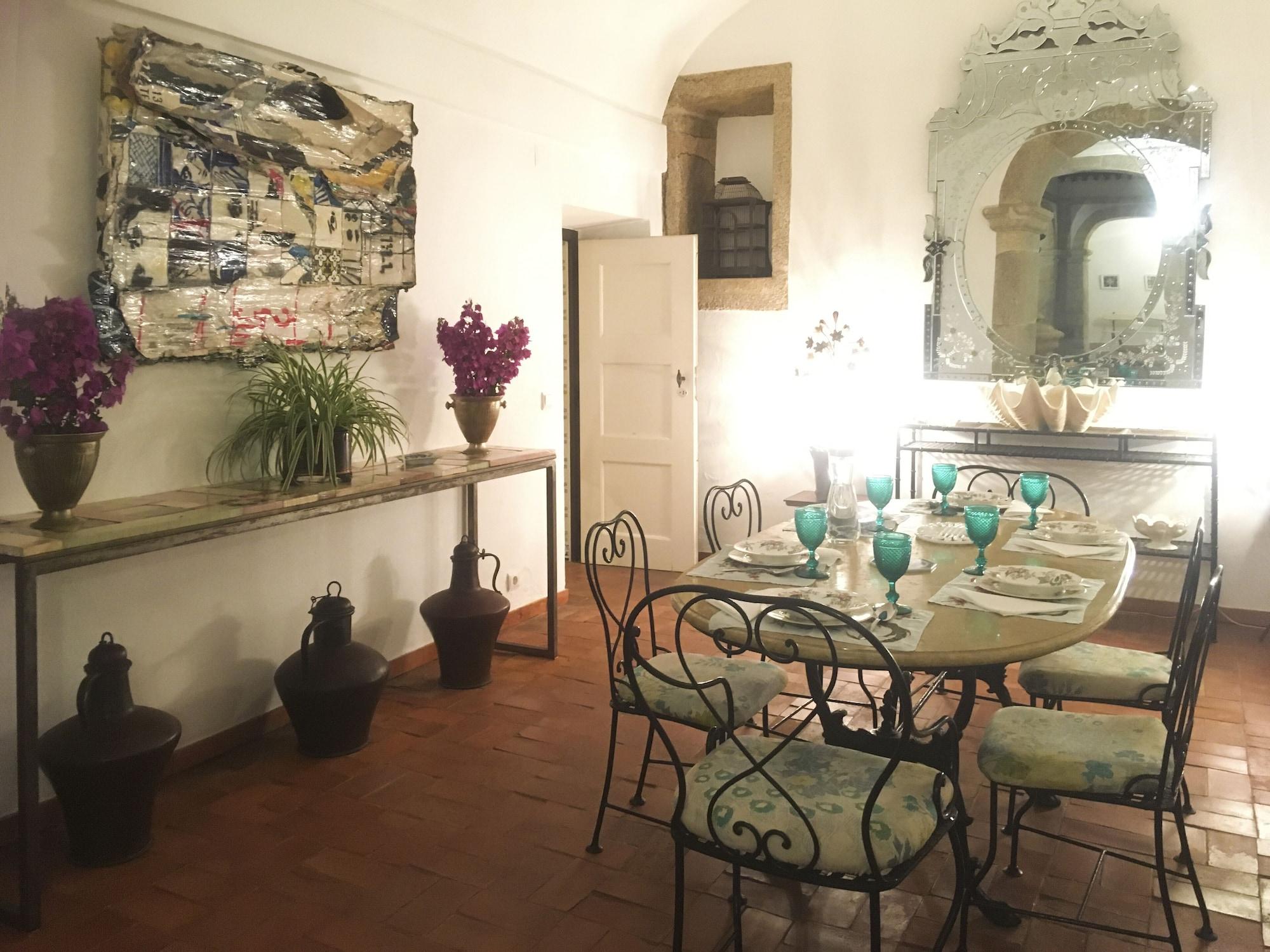 Convento Inn And Artist Residencies