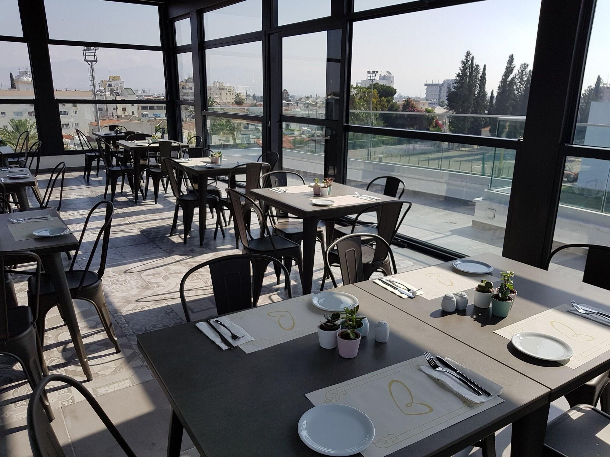 Hypnos Boutique Hotel