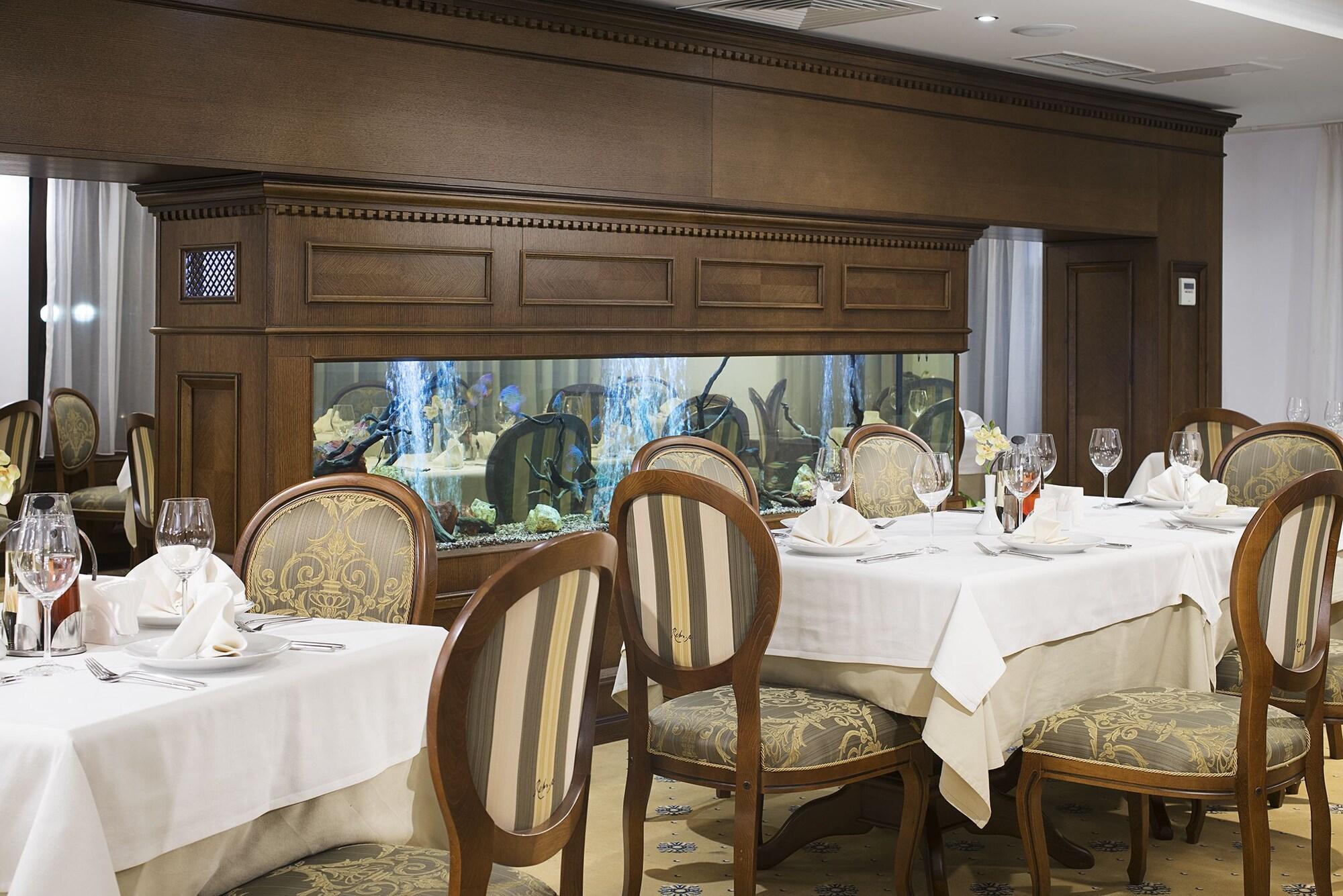 Park-Hotel & SPA Vella Hills