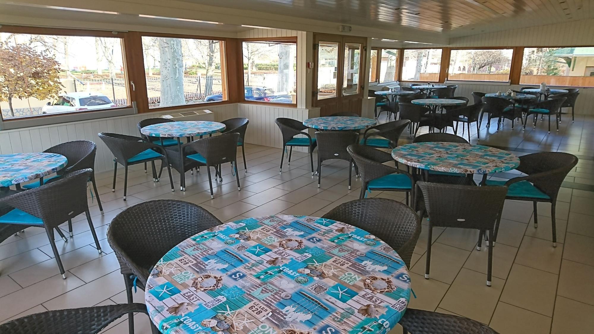 Balaton Colors Beach Hotel