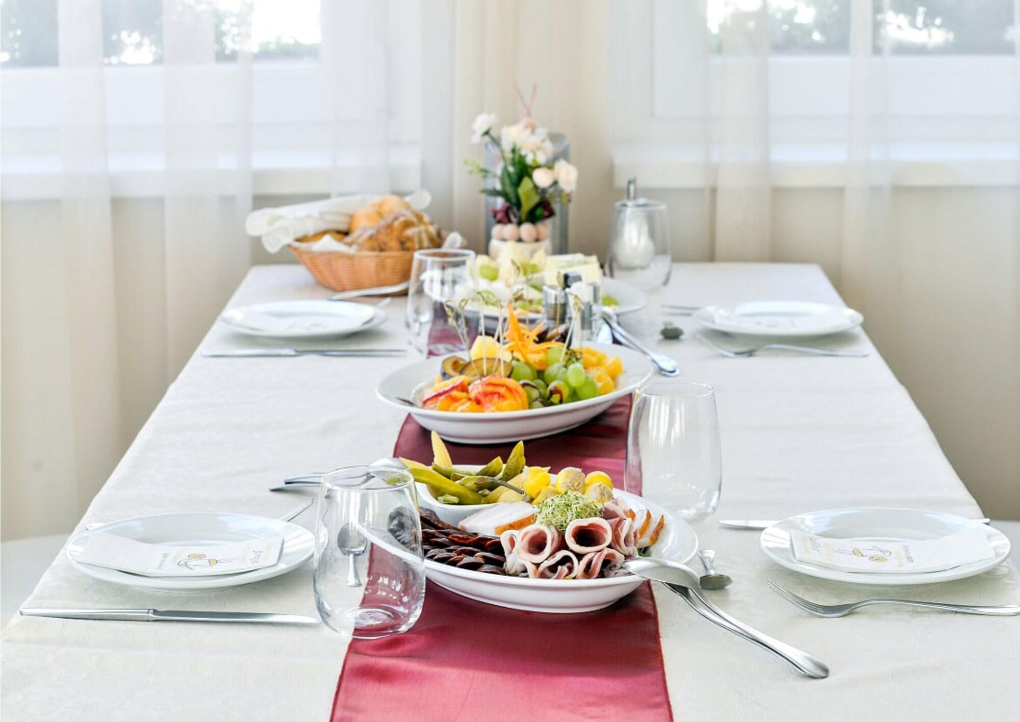 Granada Konferencia Wellness Sport Hotel
