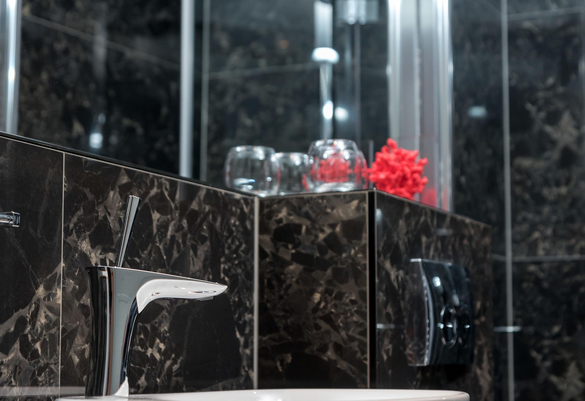 Heritage Hotel 19 by null