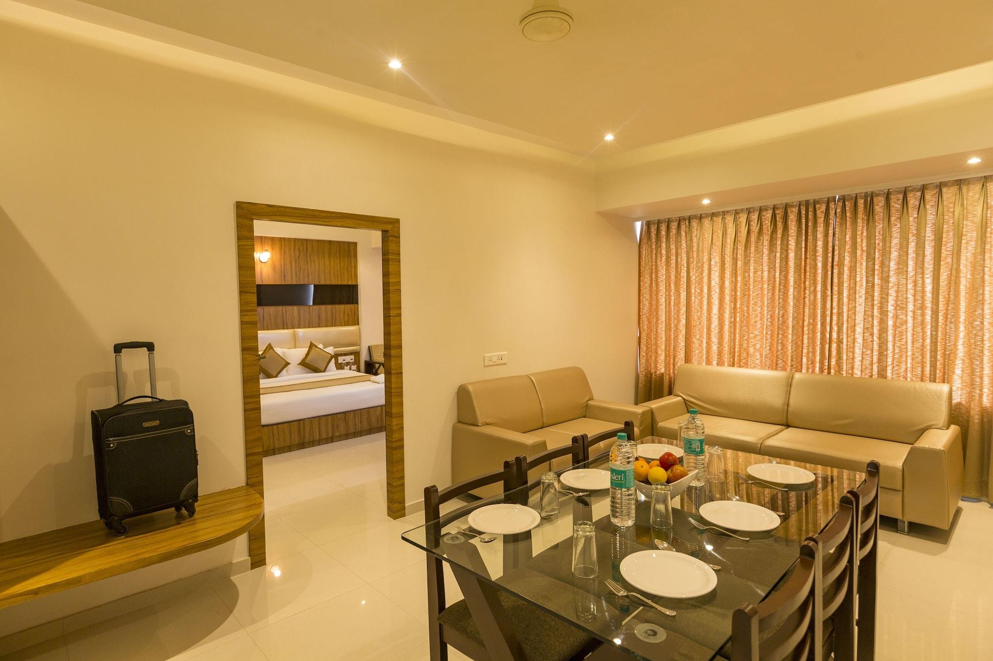 Grand Plaza Suites