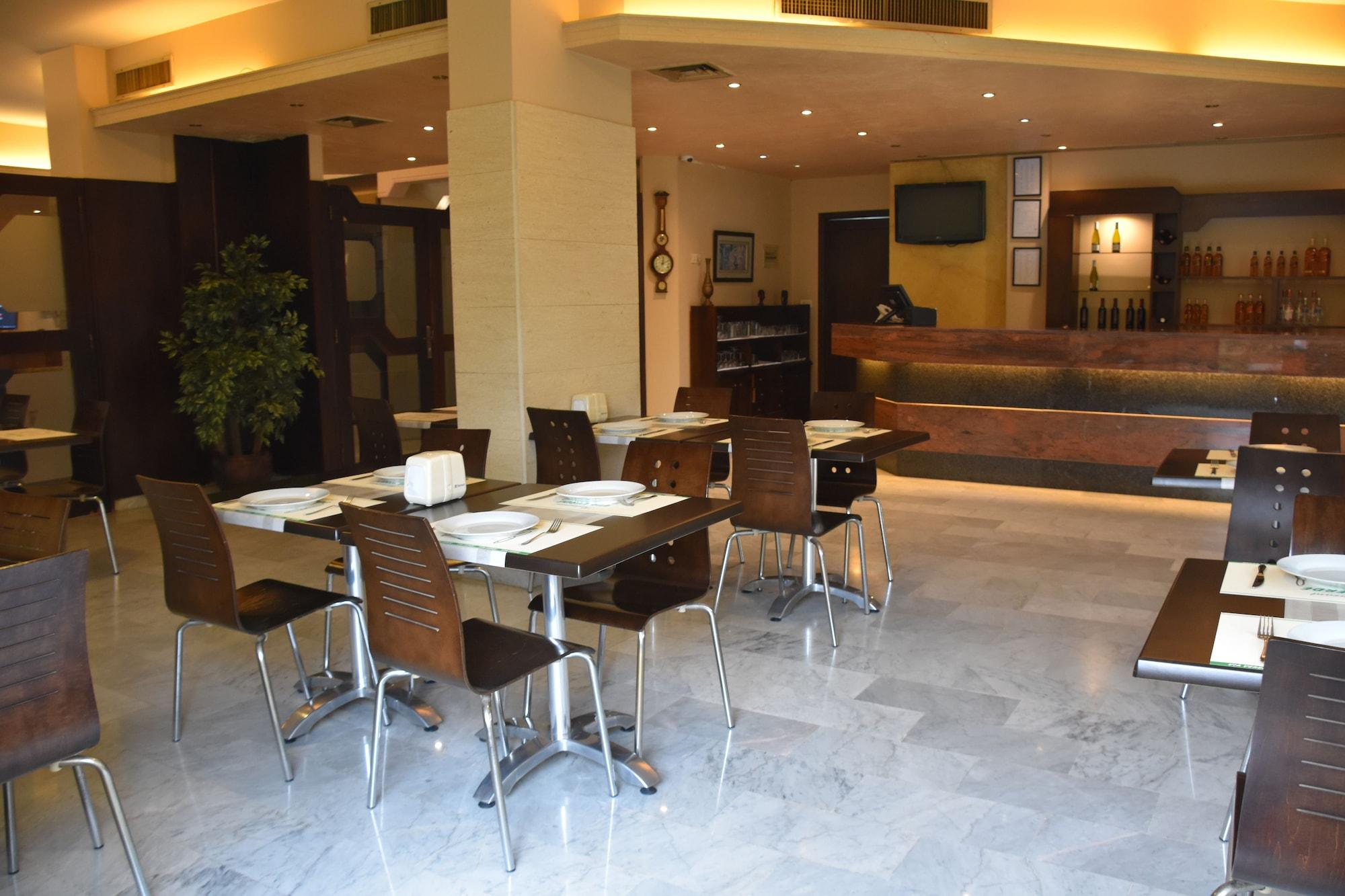 Via Verde Hotel