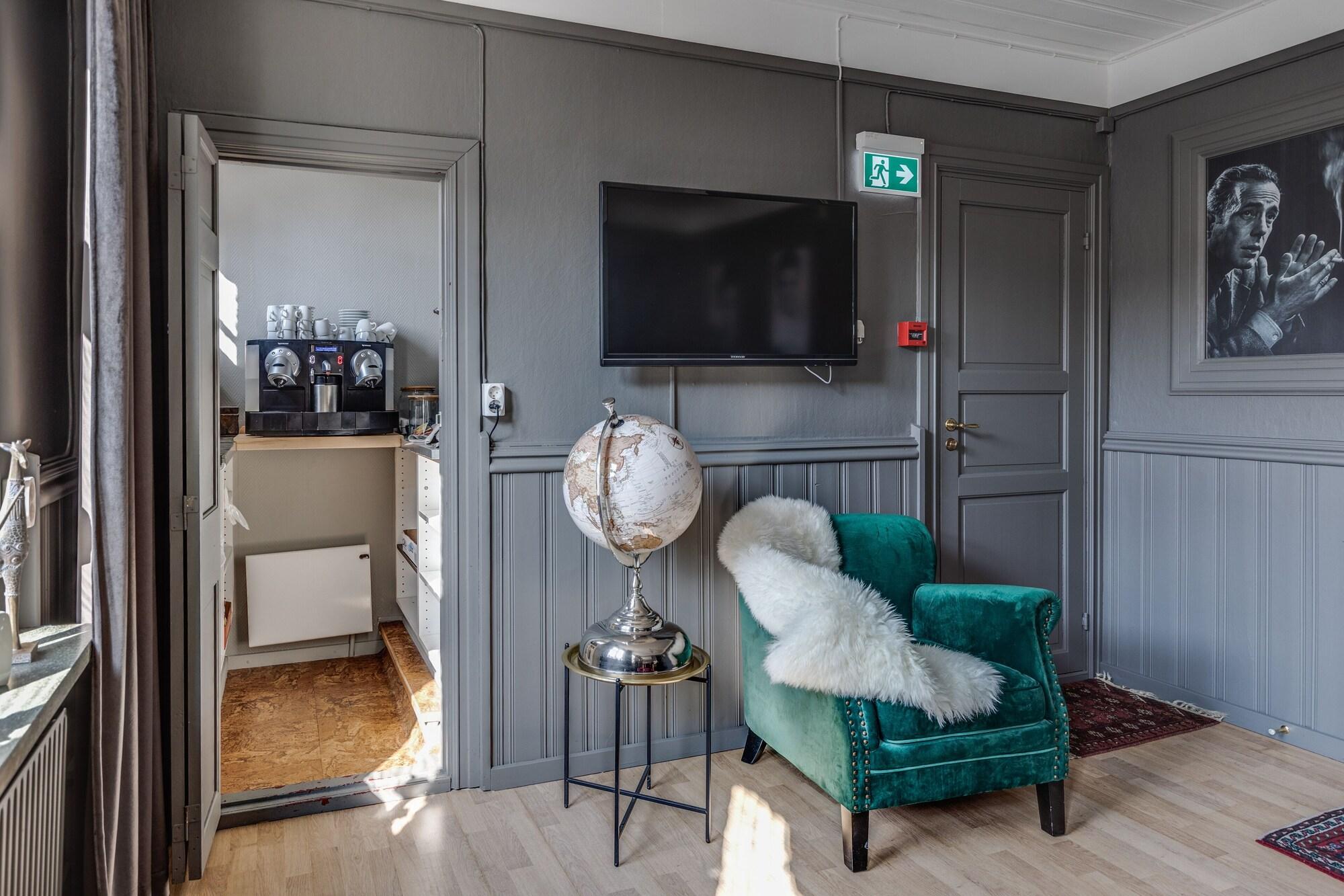 Cameo Boutique Hotell by null