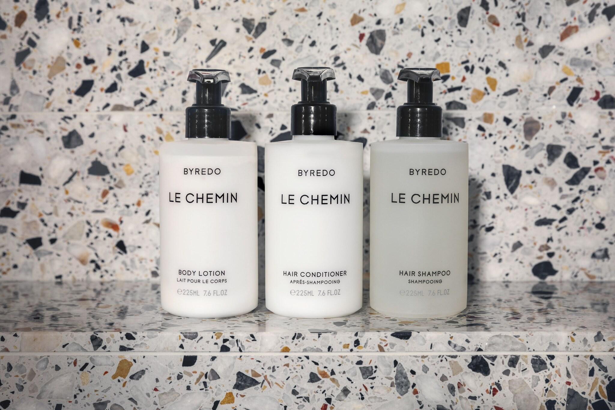 Blique by Nobis by null