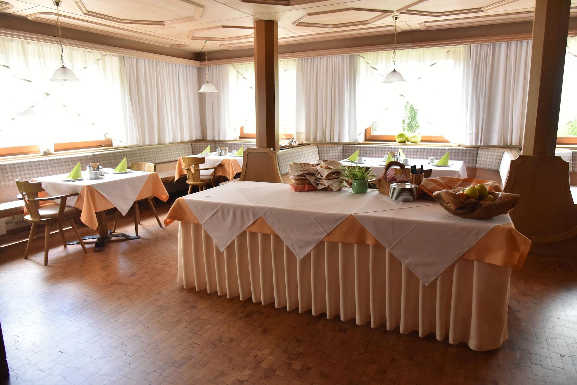 Gasthof Haselstaude