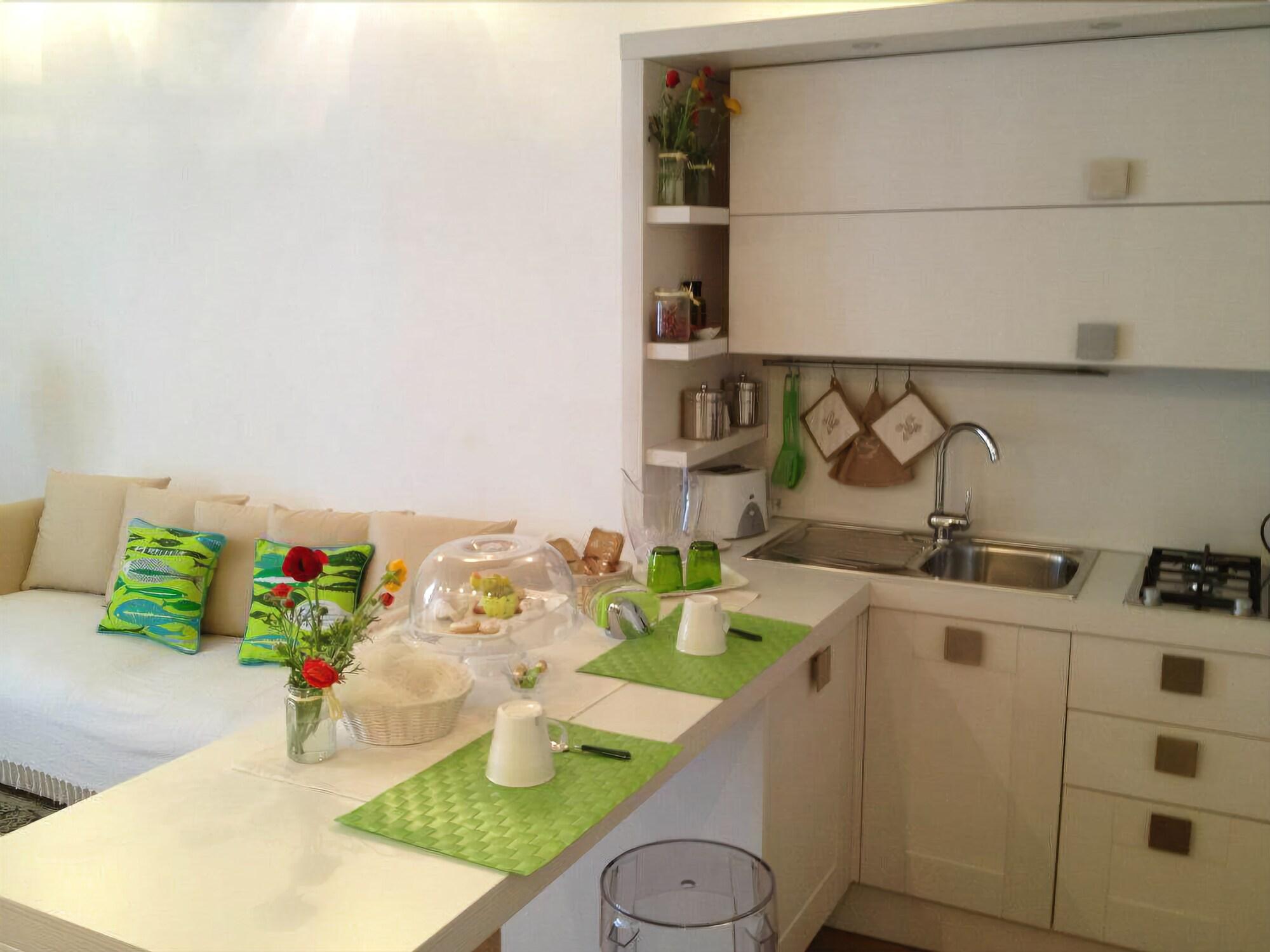 Suite Home Trani