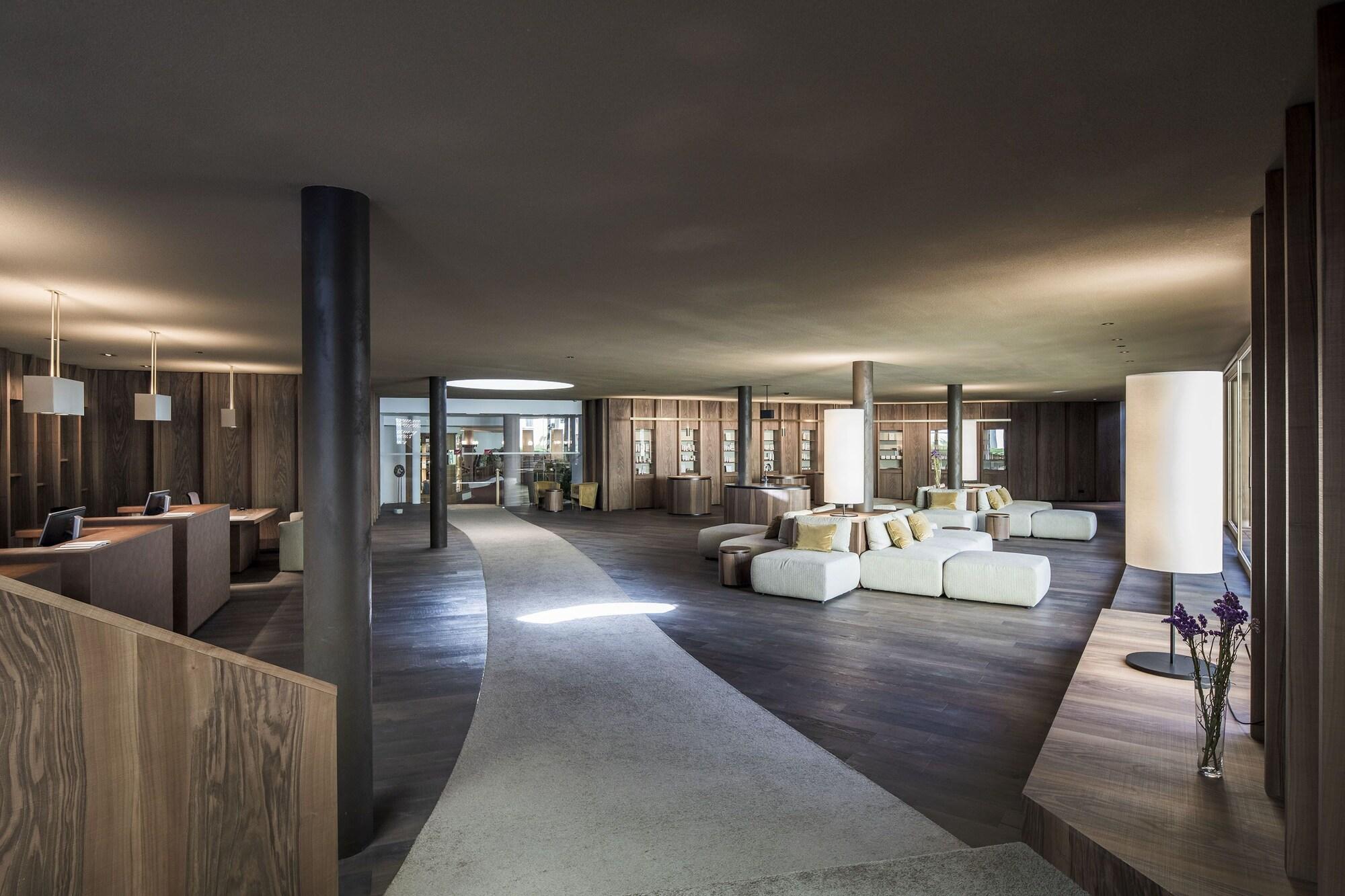 ADLER Spa Resort DOLOMITI by null