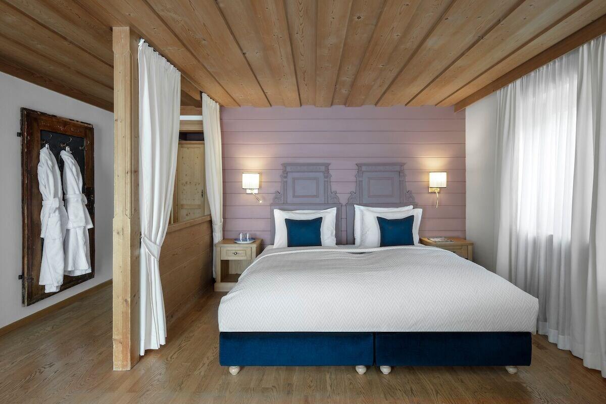 Hotel La Perla by null
