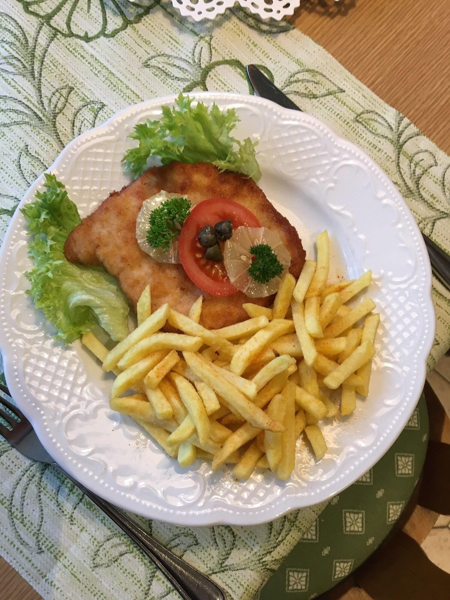 Hotel Und Gasthaus Zum Eichenkranz