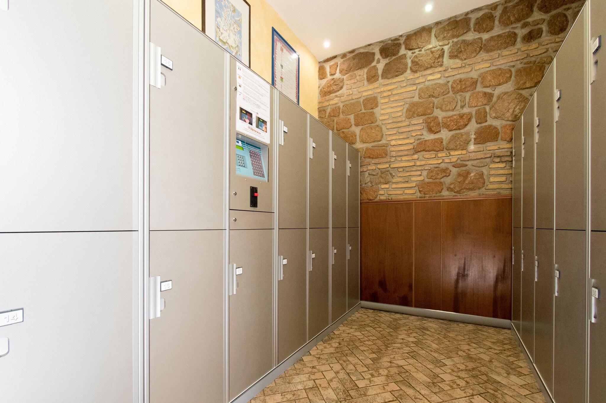 Alessandro Palace & Bar by null