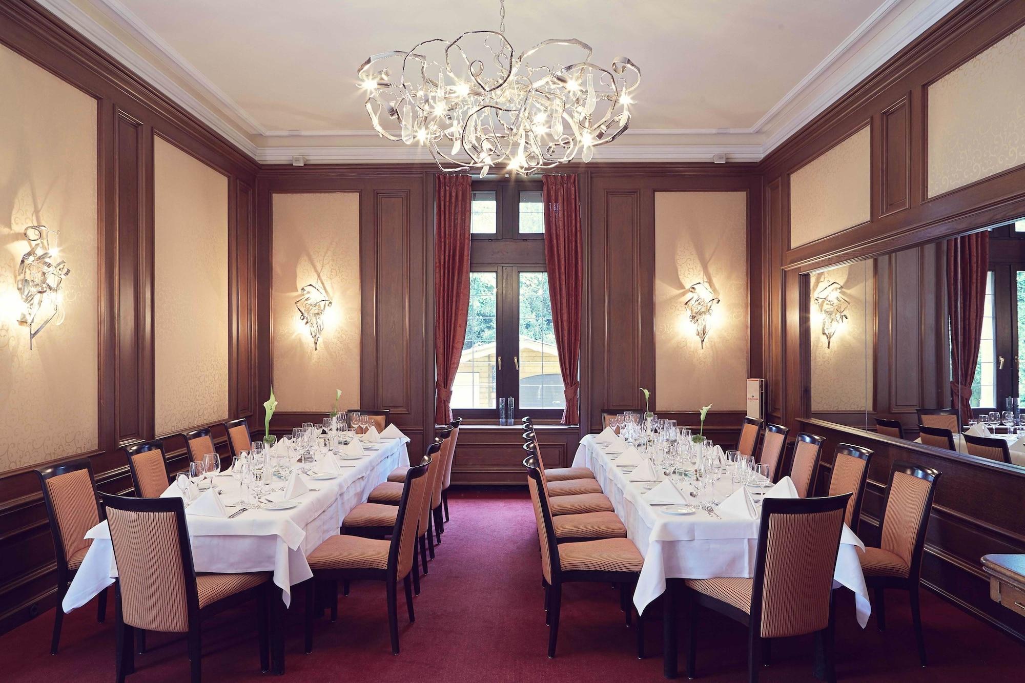 Romantik Hotel Schloss Rettershof