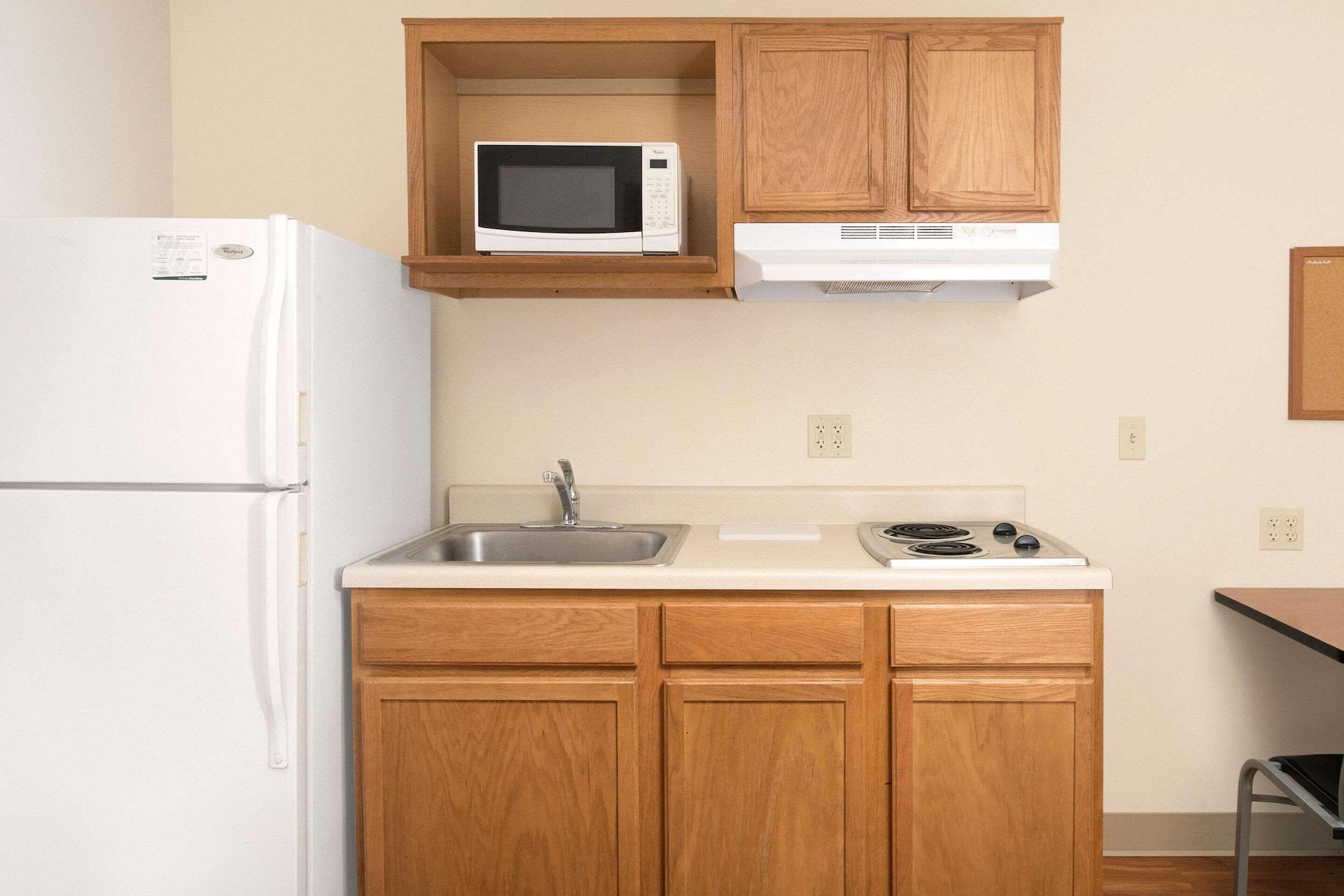 Extended Stay America Select Suites Springfield
