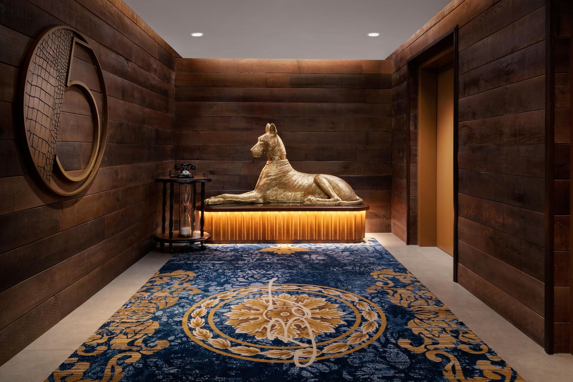 The Ben, Autograph Collection by null