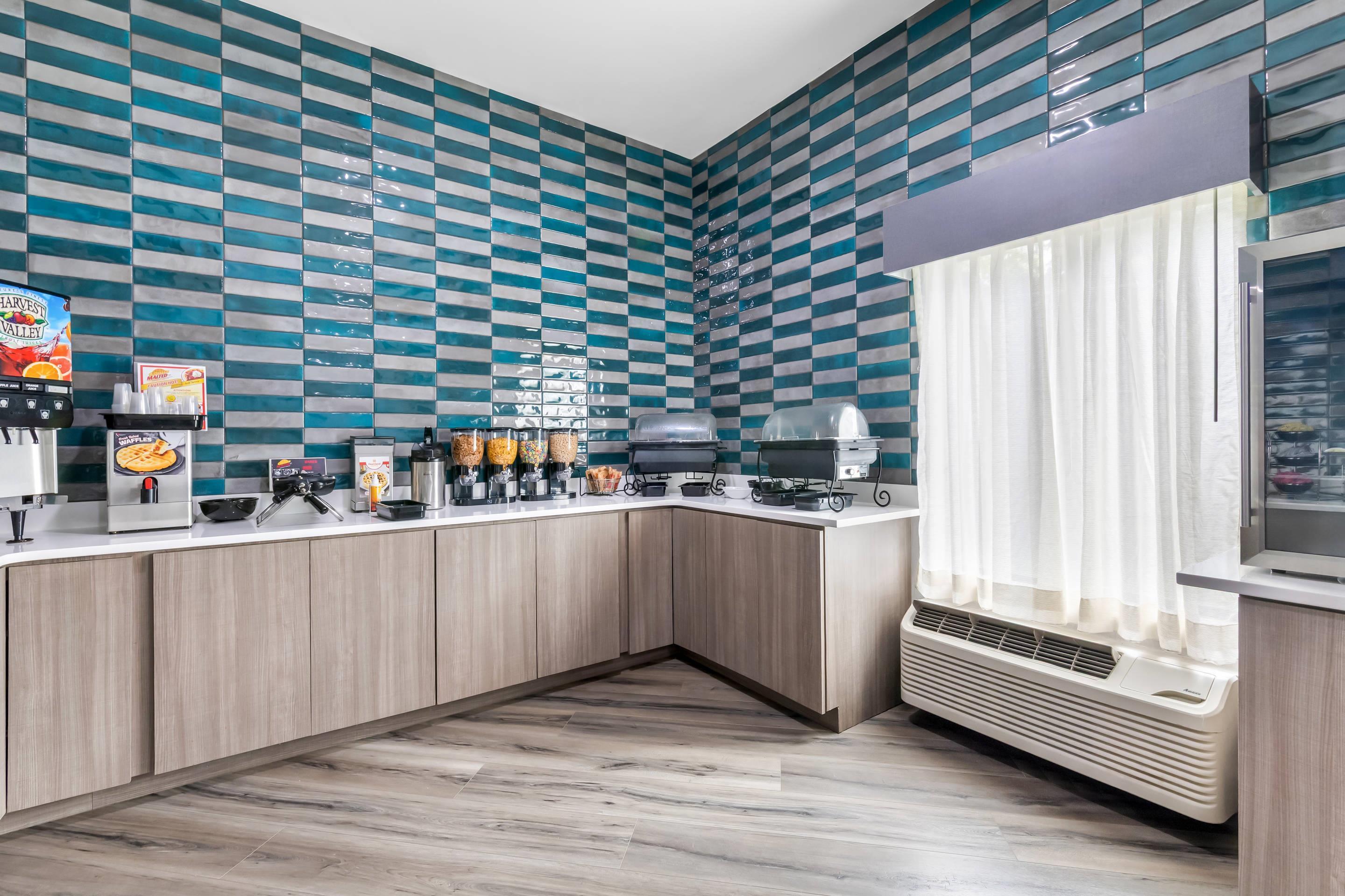 Brentwood Suites