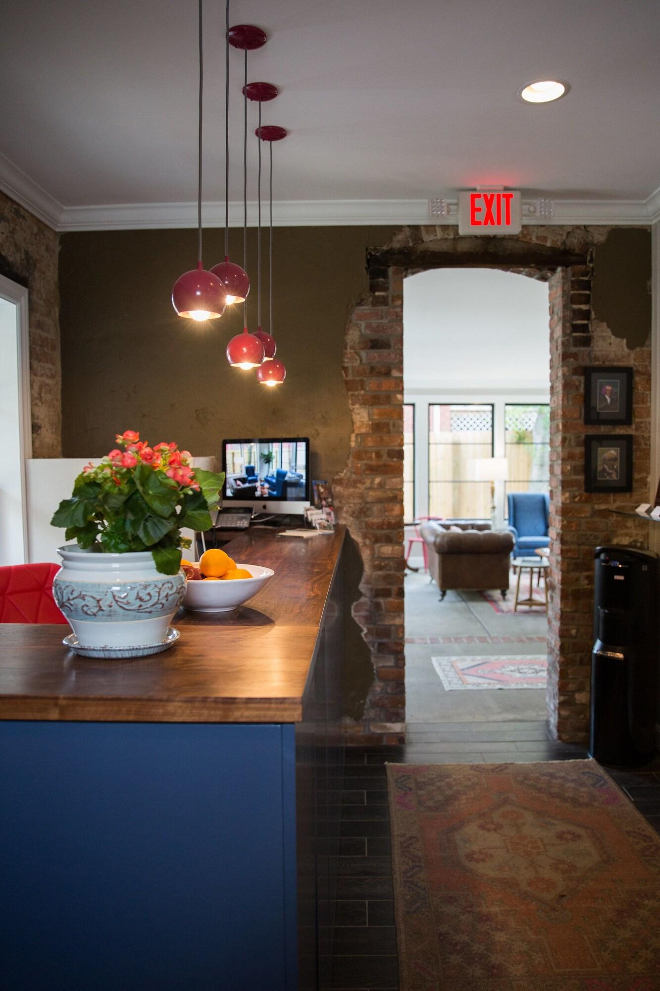 Germantown Inn by null