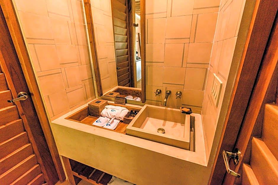 Carolina Bacalar by null