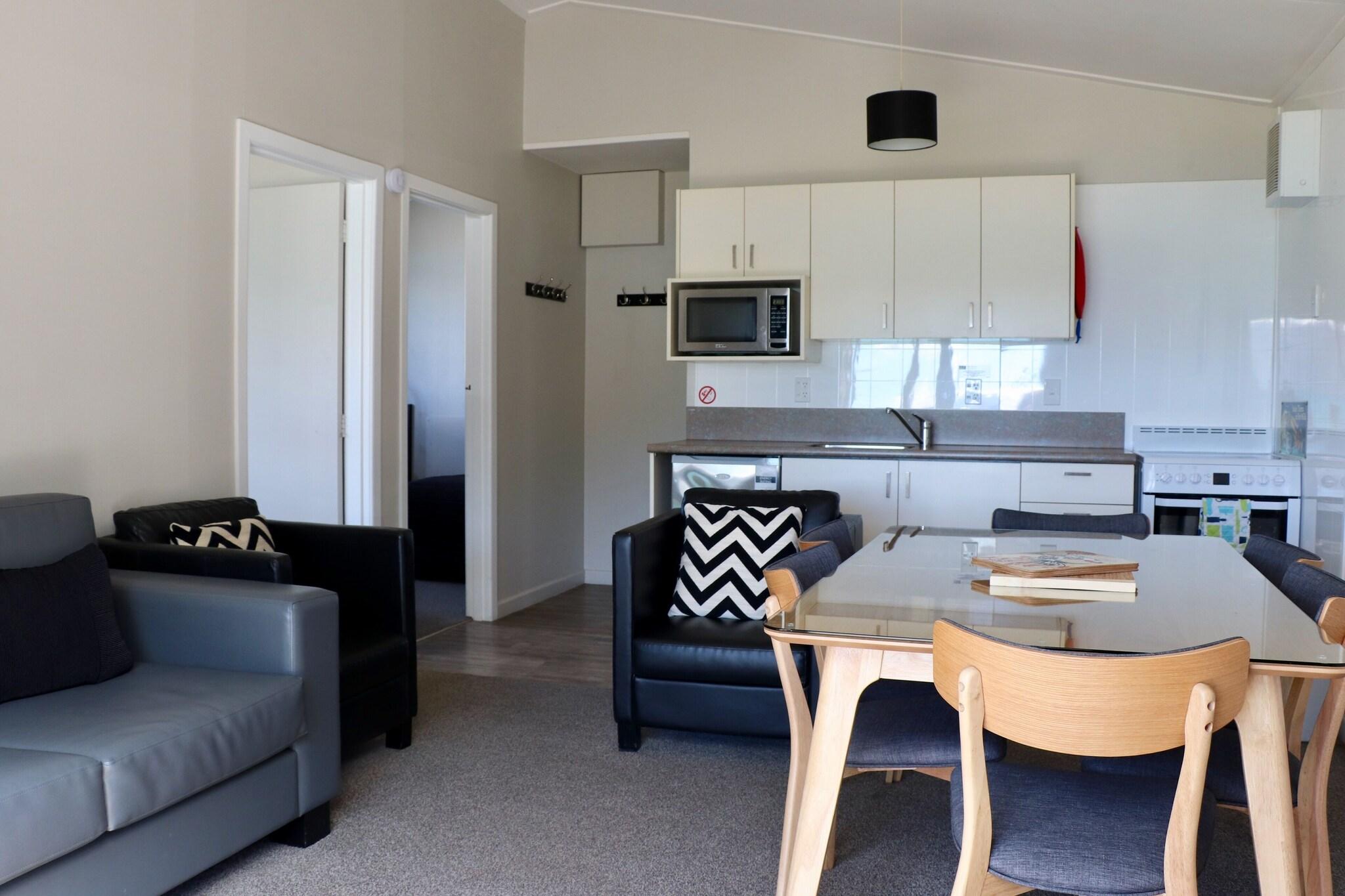 Lakes Edge Holiday Park by null