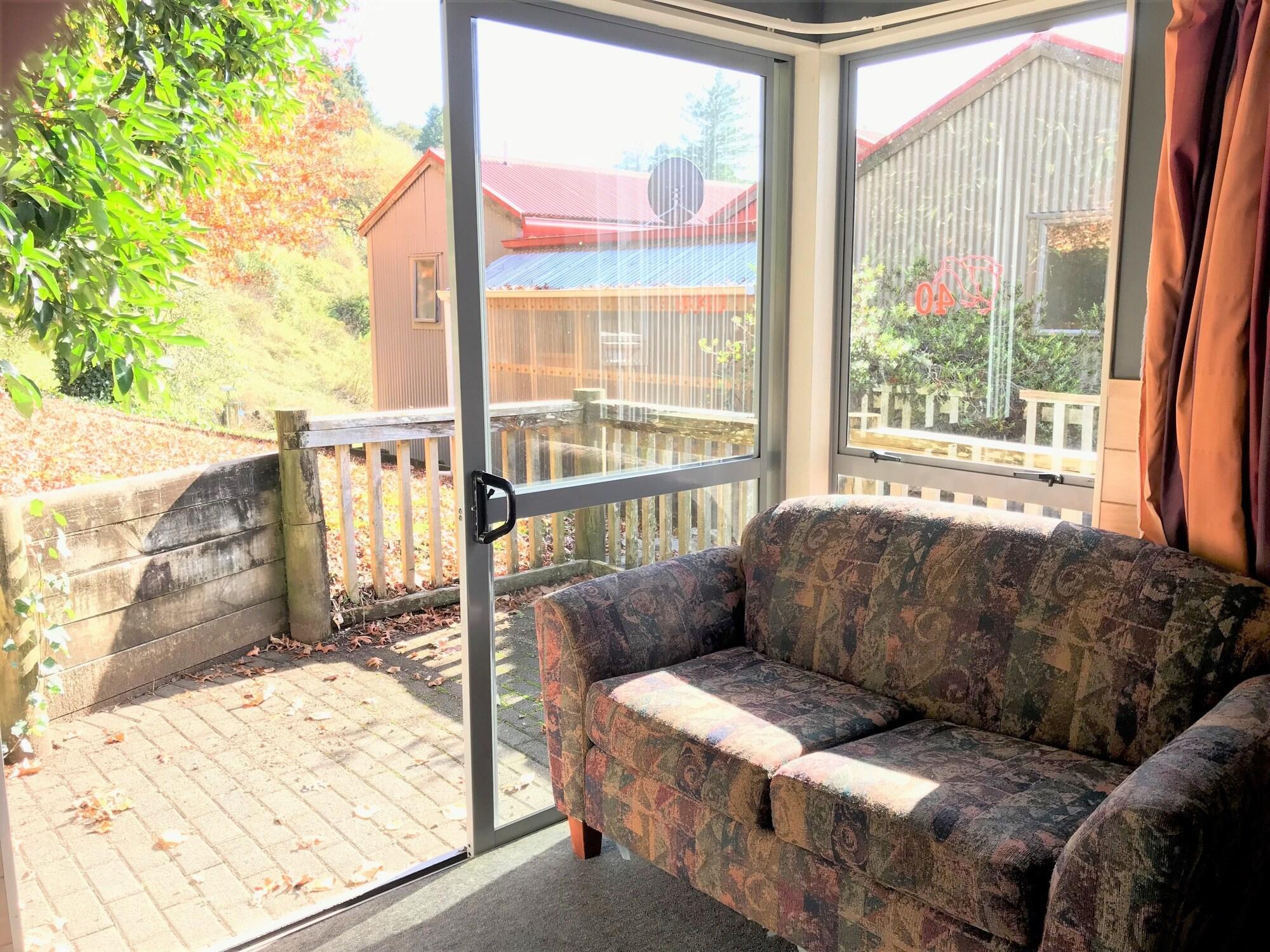 Hotel Kiwi Paka Waitomo by null
