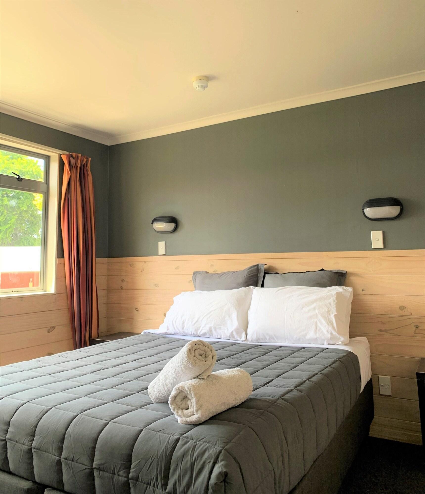 Hotel Kiwi Paka Waitomo by null