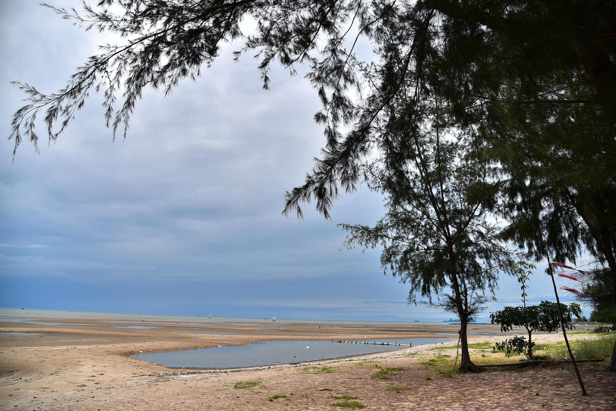 Little Home Beach