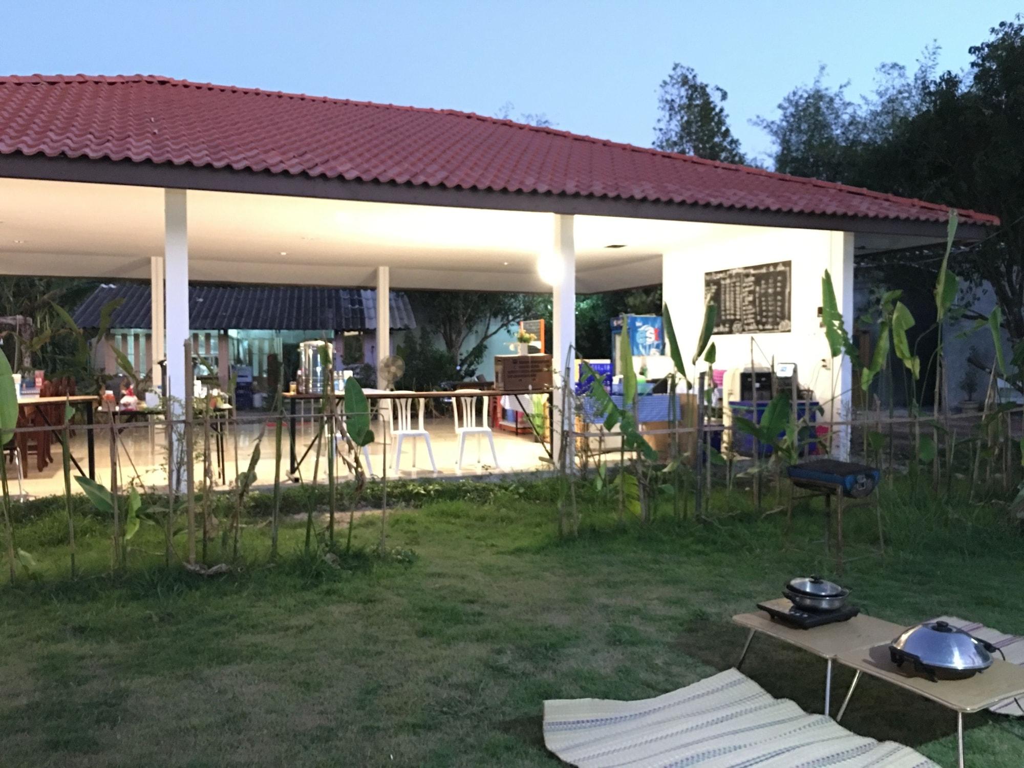 Ban Suan Kru Kob
