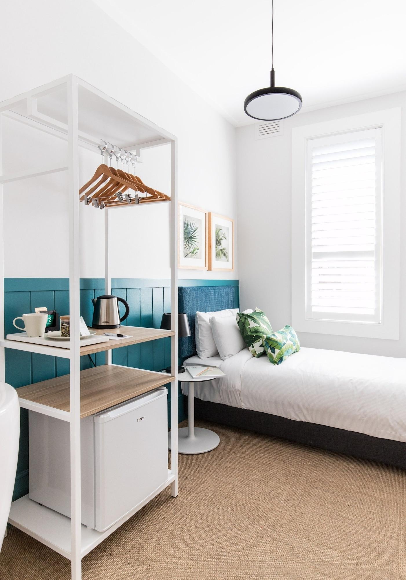 The Baxley Bondi by null