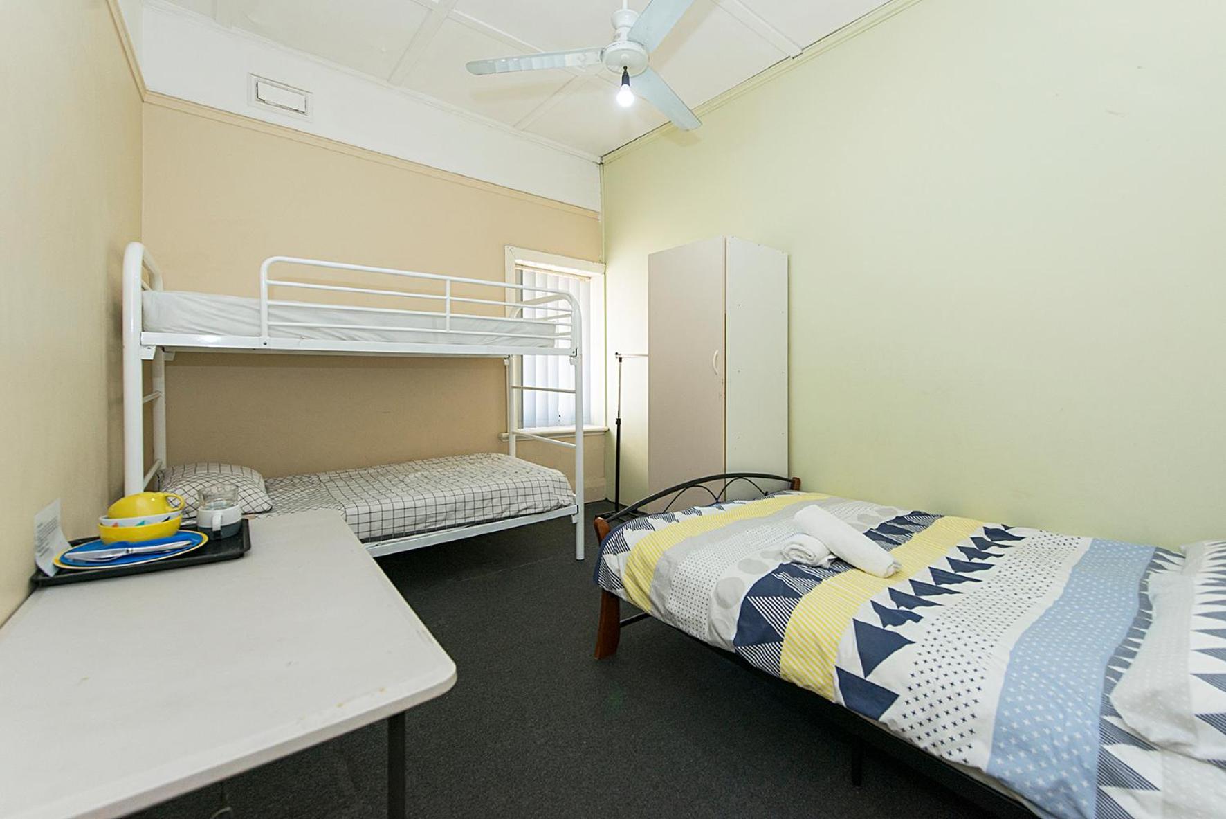 Victoria Park Lodge - Hostel