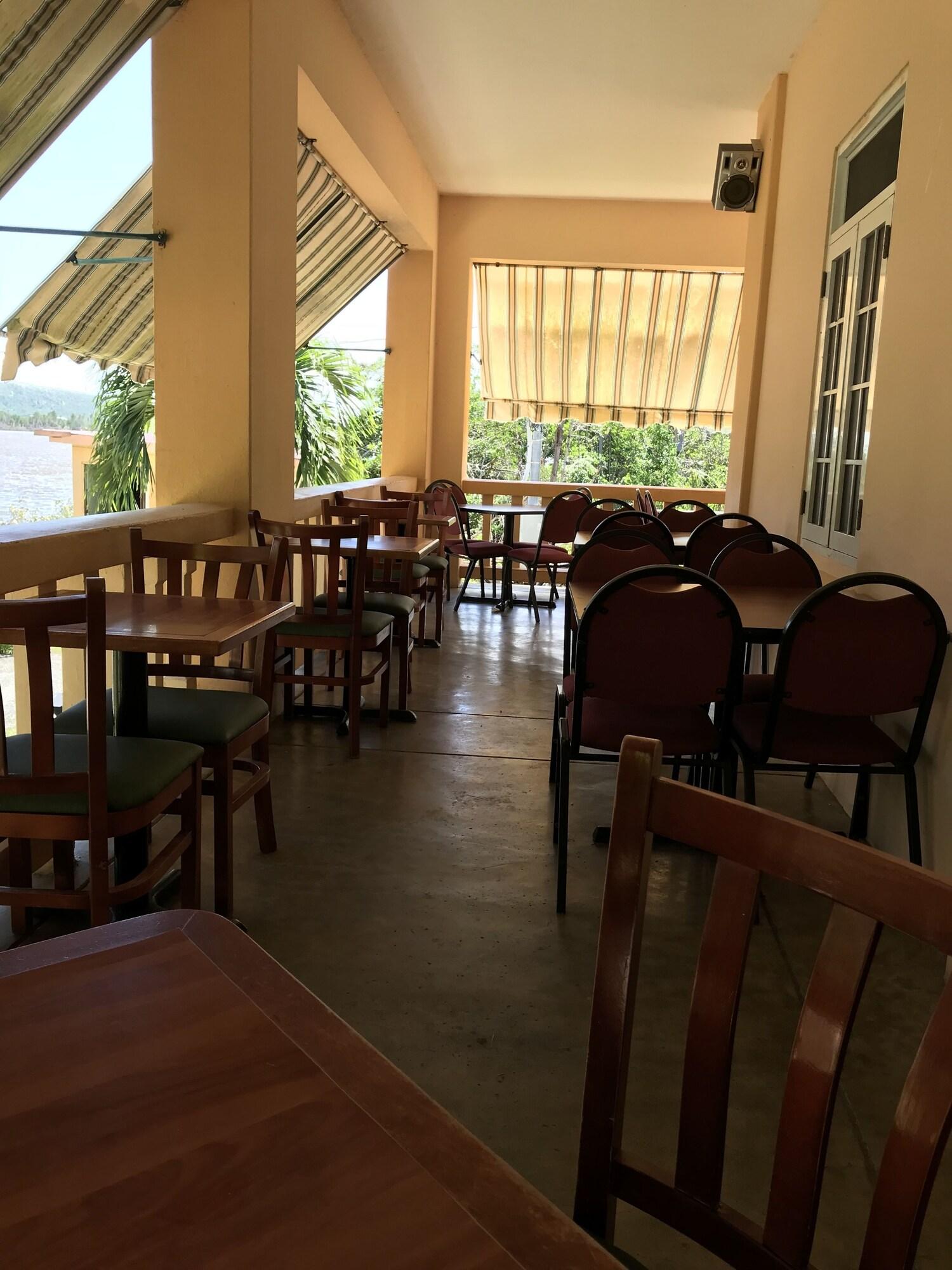 Parador Guánica 1929 by null